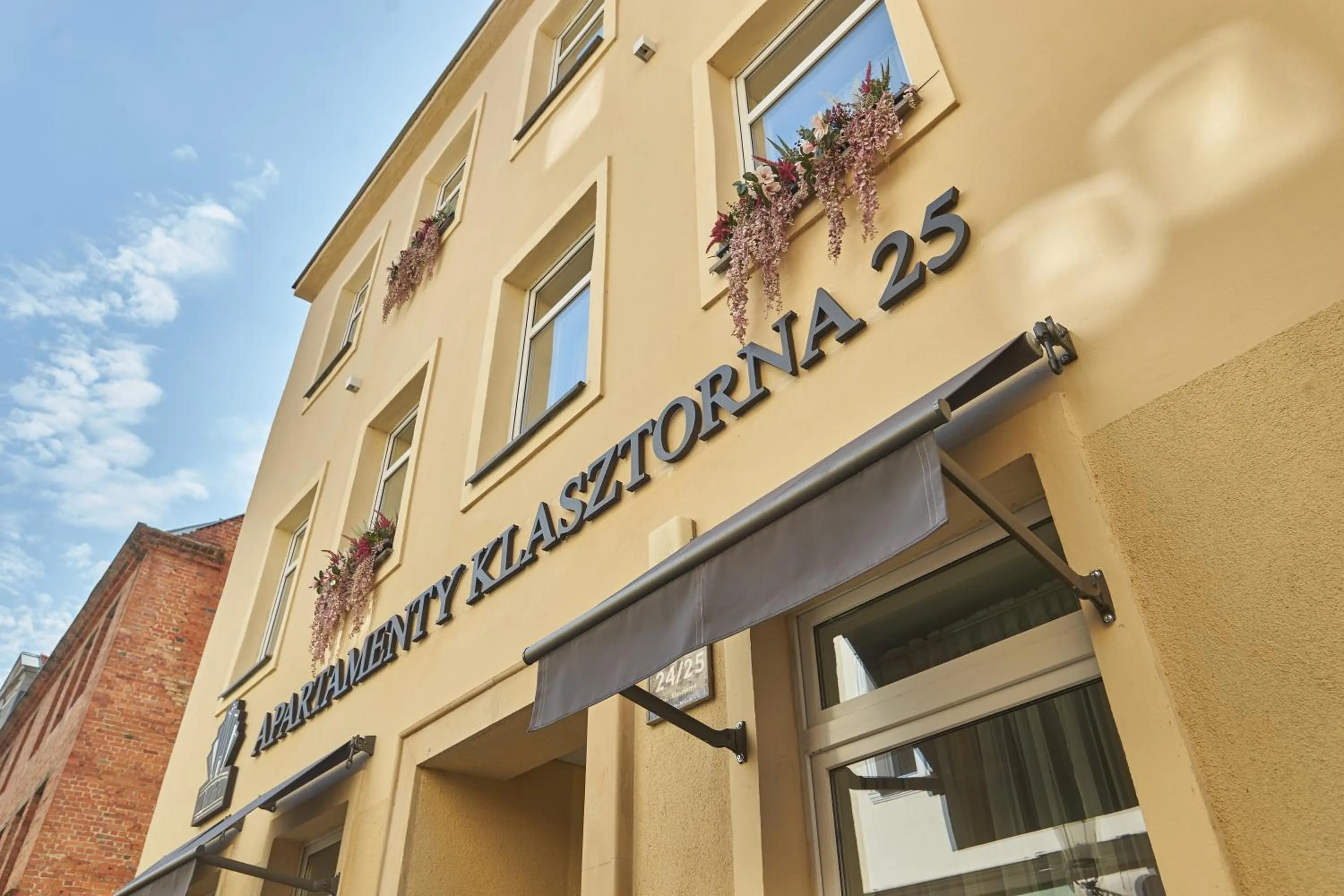 Property building in Apartamenty Klasztorna 25