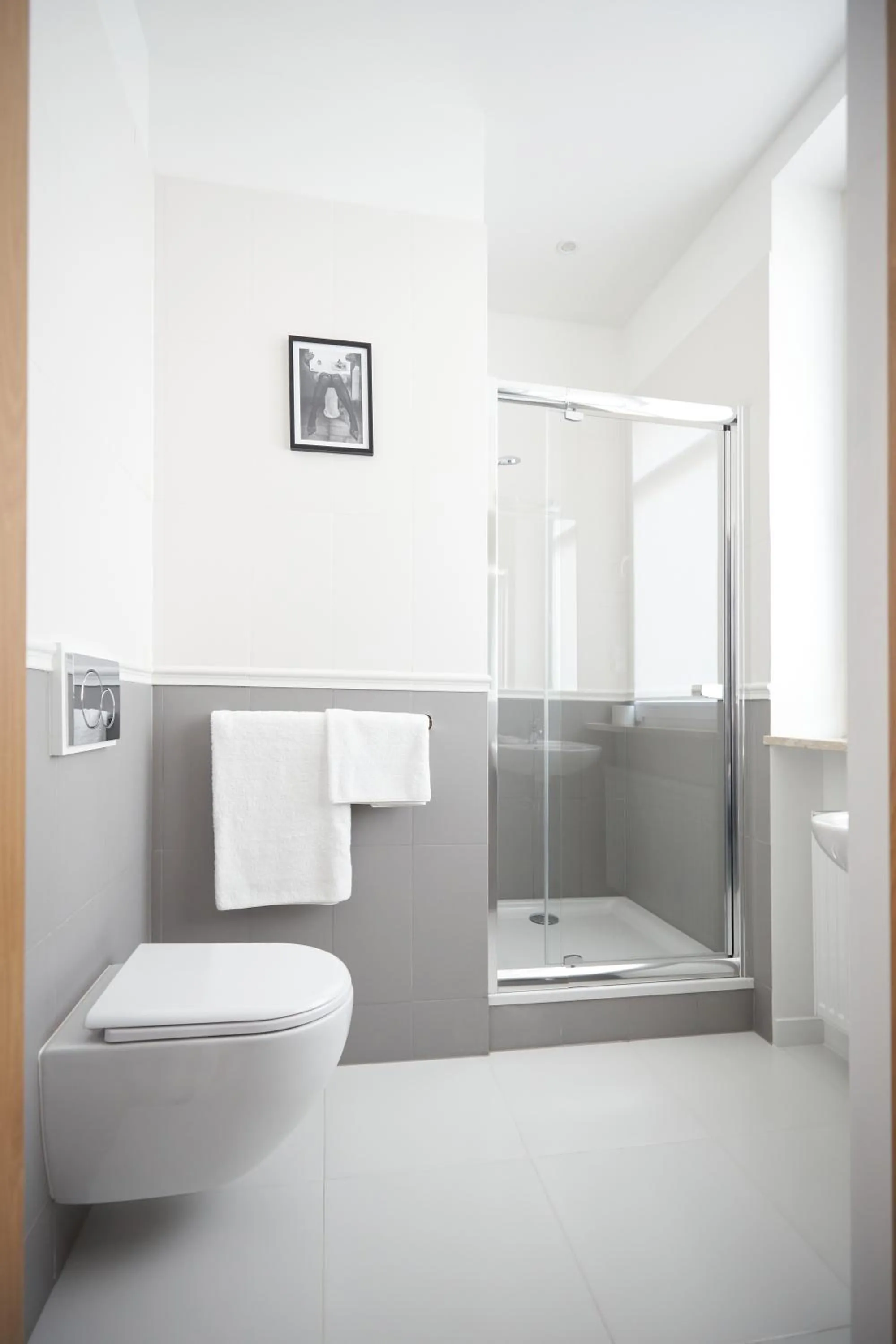 Shower in Apartamenty Klasztorna 25