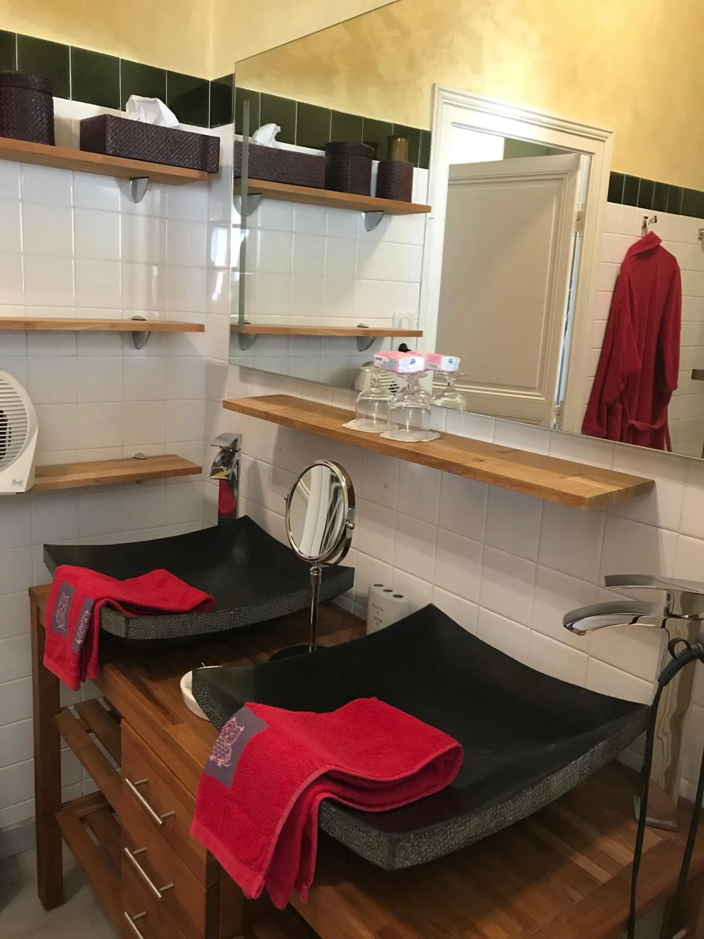 Bathroom in Le Clos de La Muse