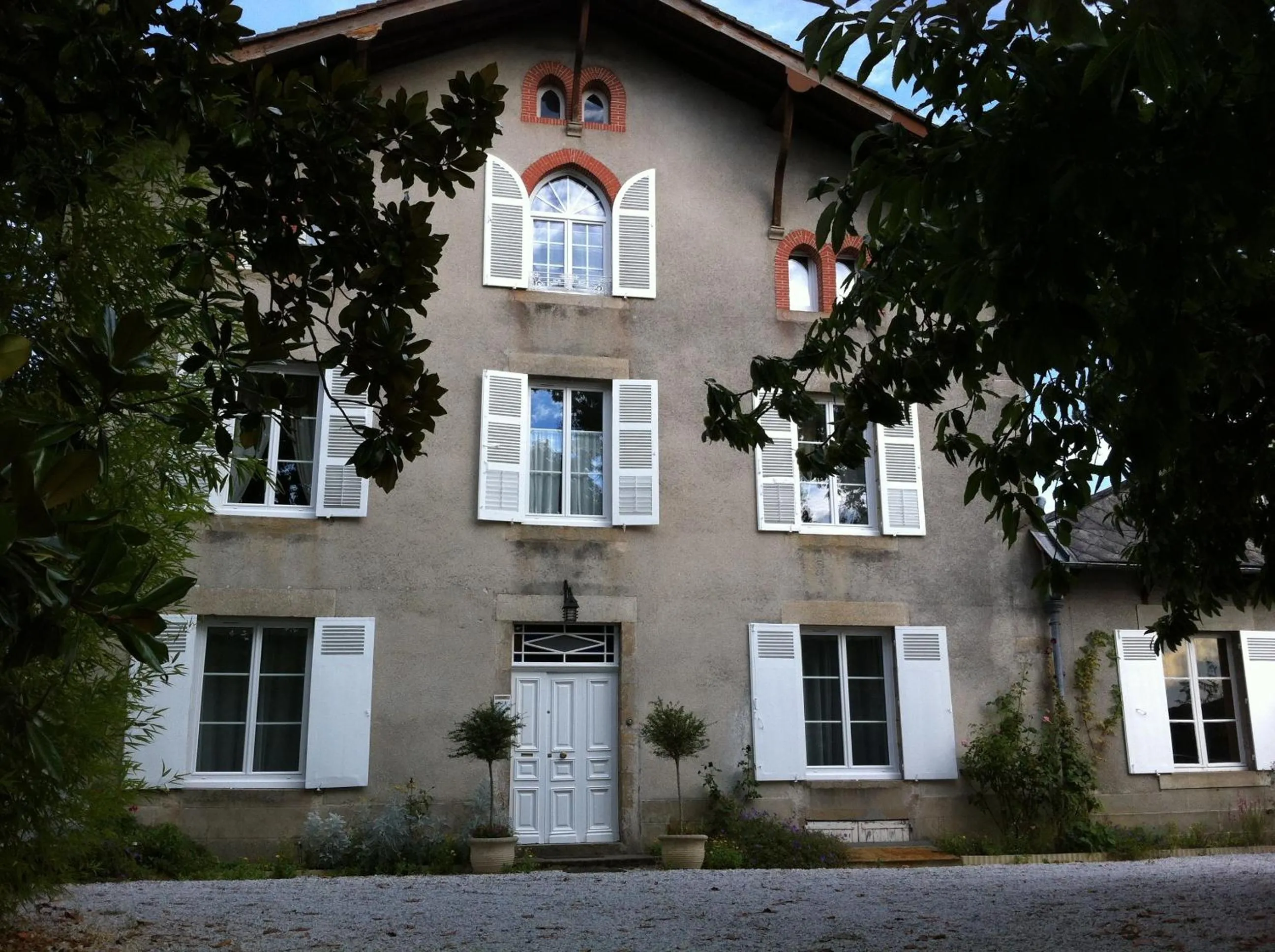 Facade/entrance in Le Clos de La Muse