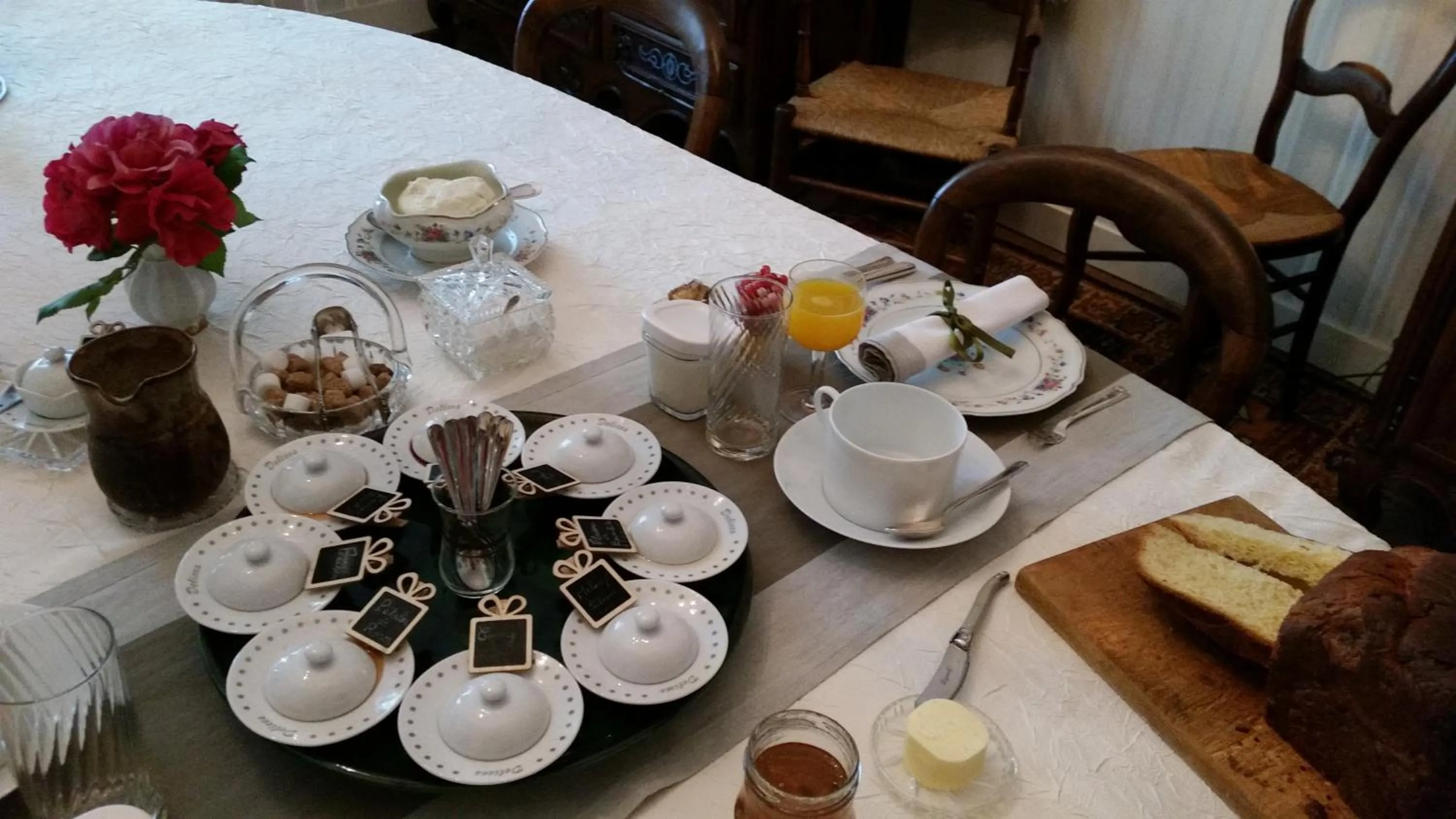 Food and drinks in Le Clos de La Muse