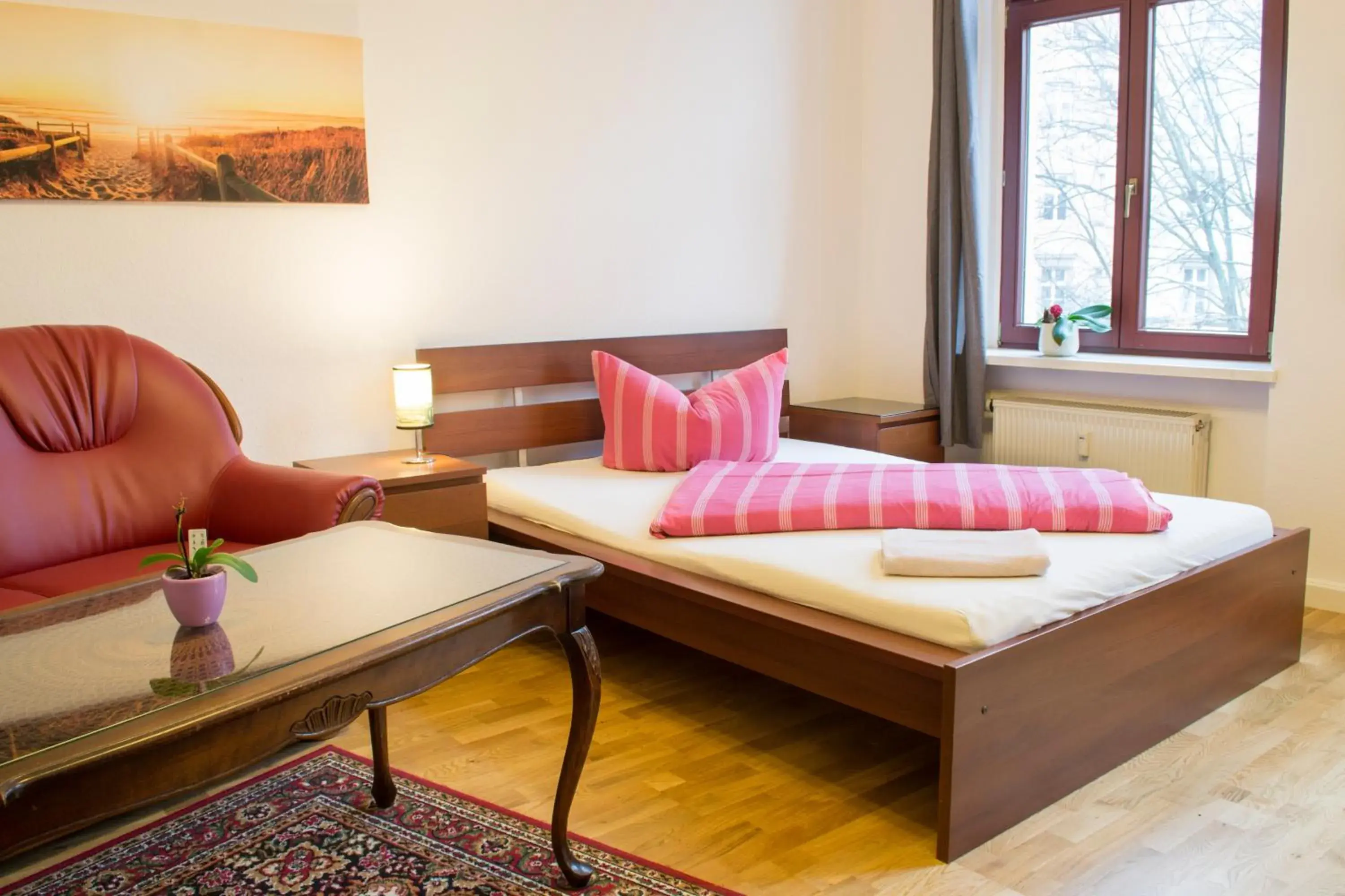 Double Room with Shared Bathroom - single occupancy in Gwuni B&B Double Room with Shared Bathroom - single occupancy in Gwuni B&B