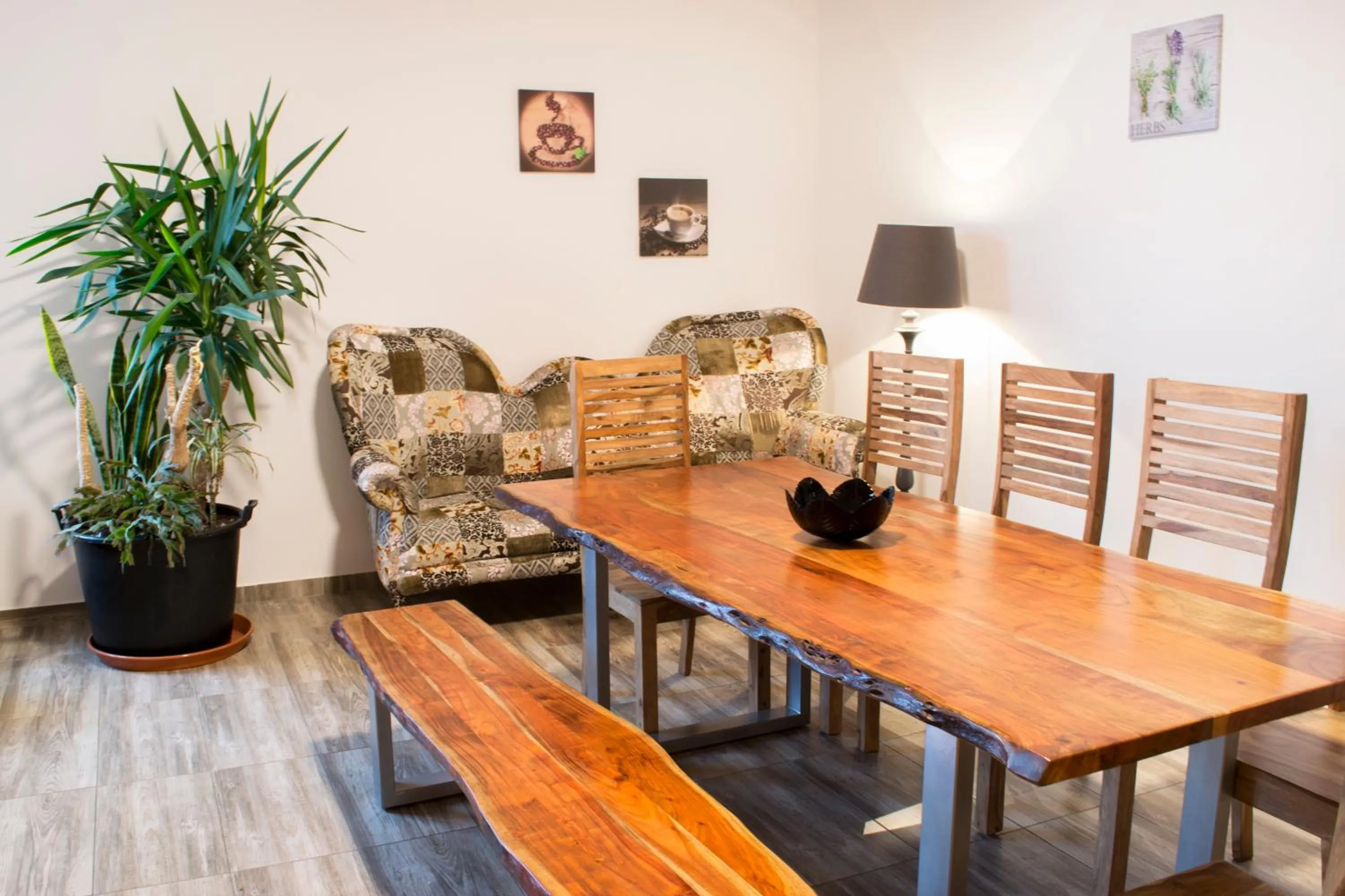 Dining area in Gwuni B&B