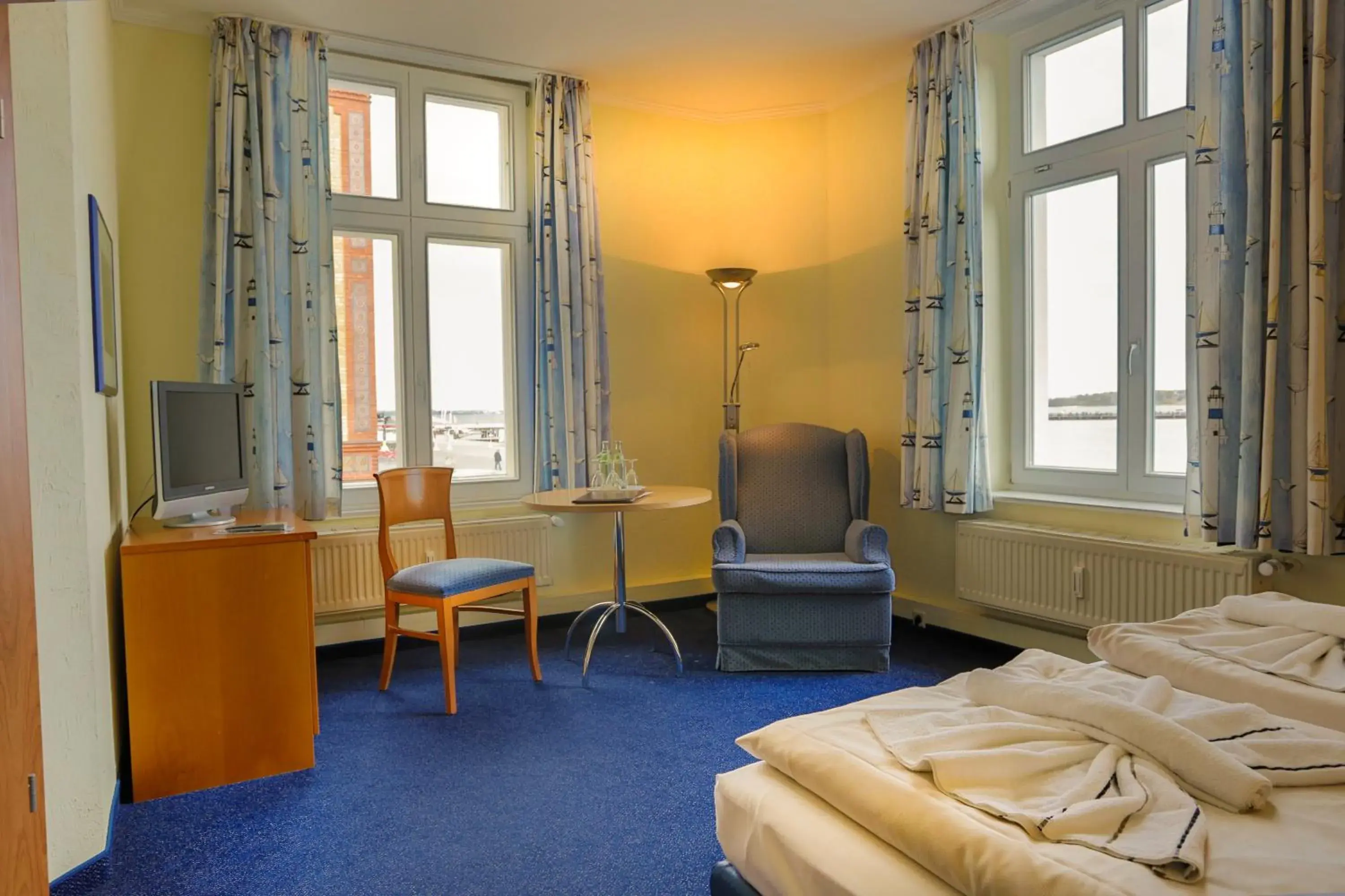 Triple Room in Hiddenseer Hotel Triple Room in Hiddenseer Hotel