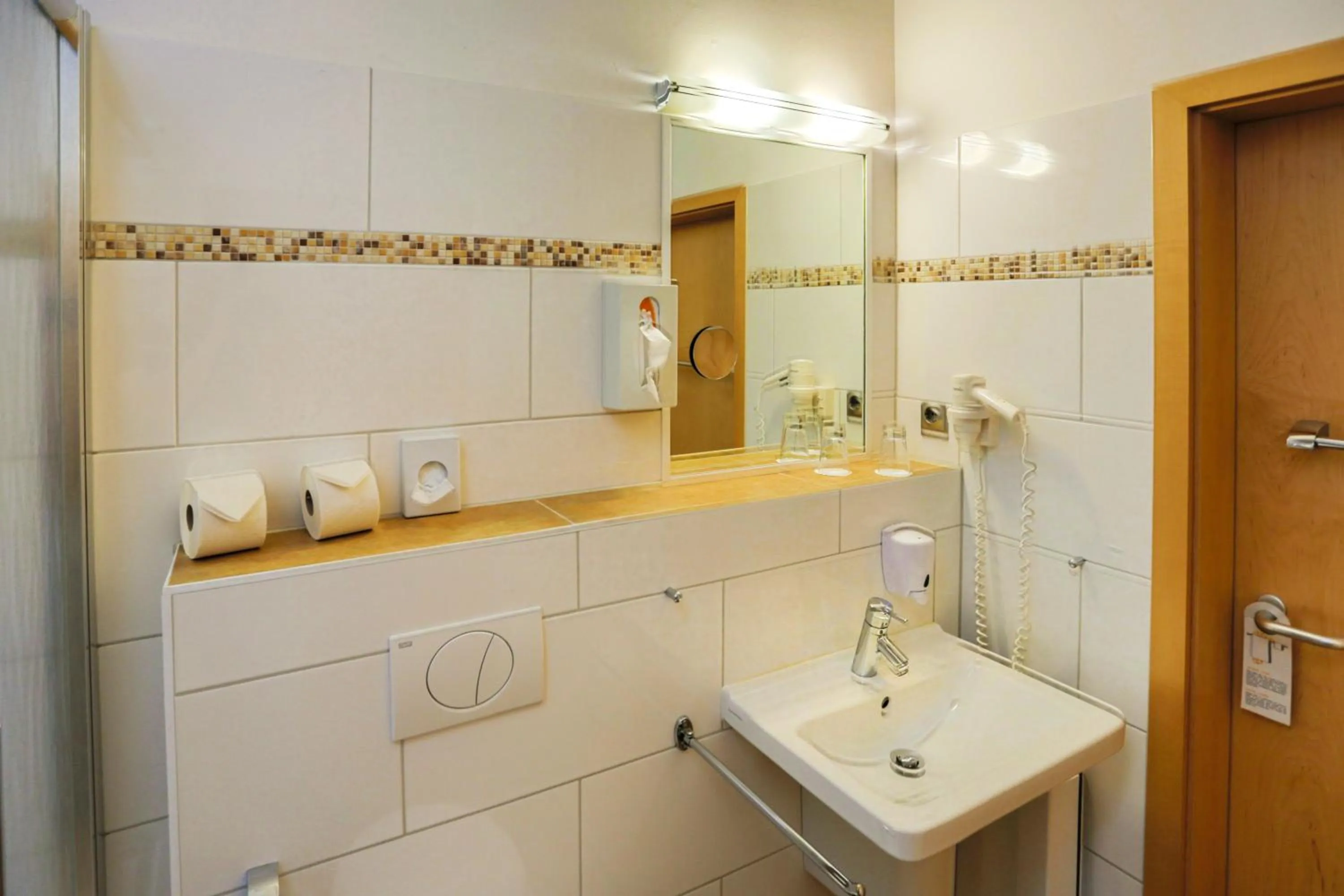 Photo of the whole room in Hiddenseer Hotel