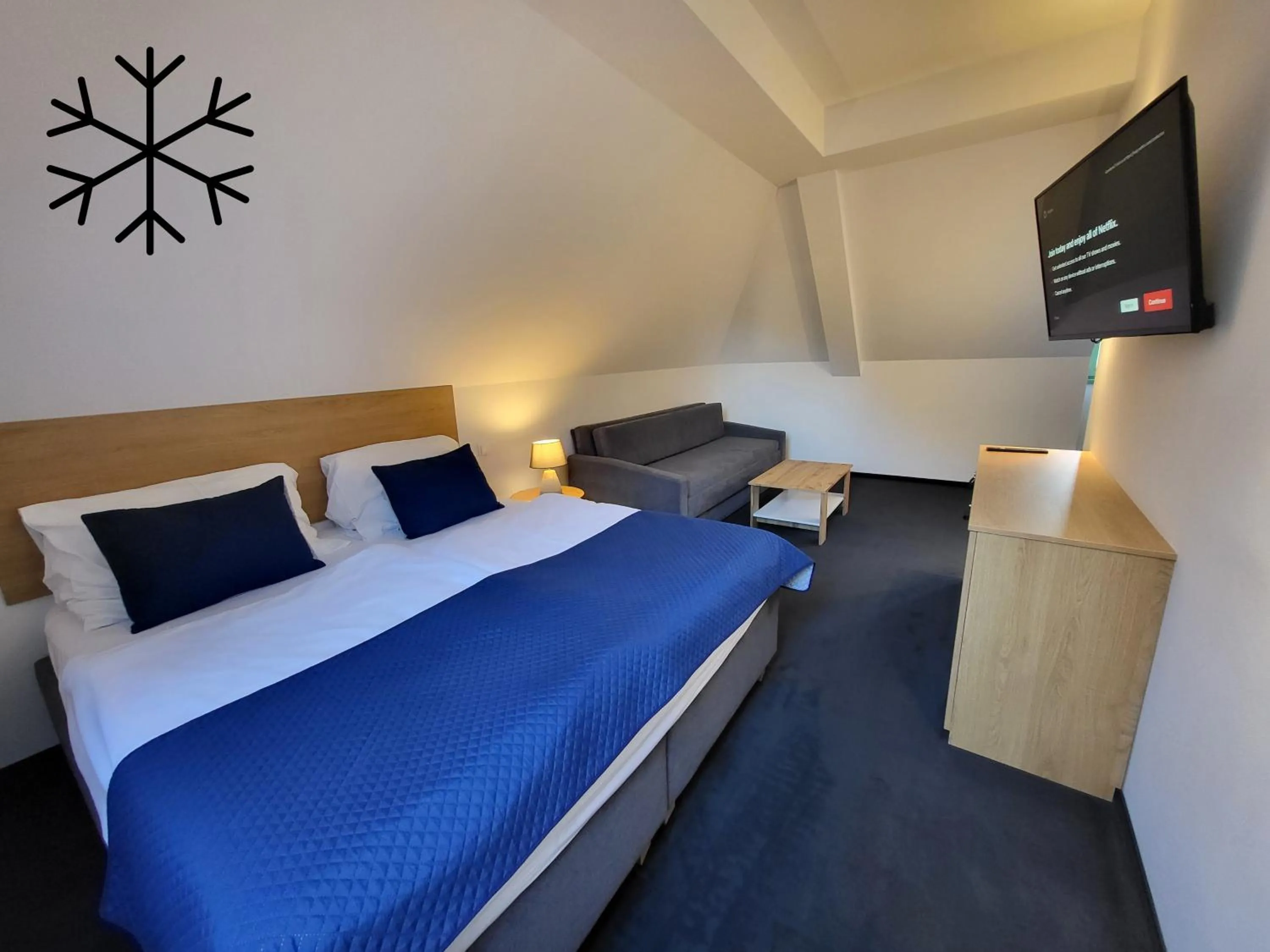 Bed in Pension Jitřenka Hřensko - Breakfast Included & Free Parking