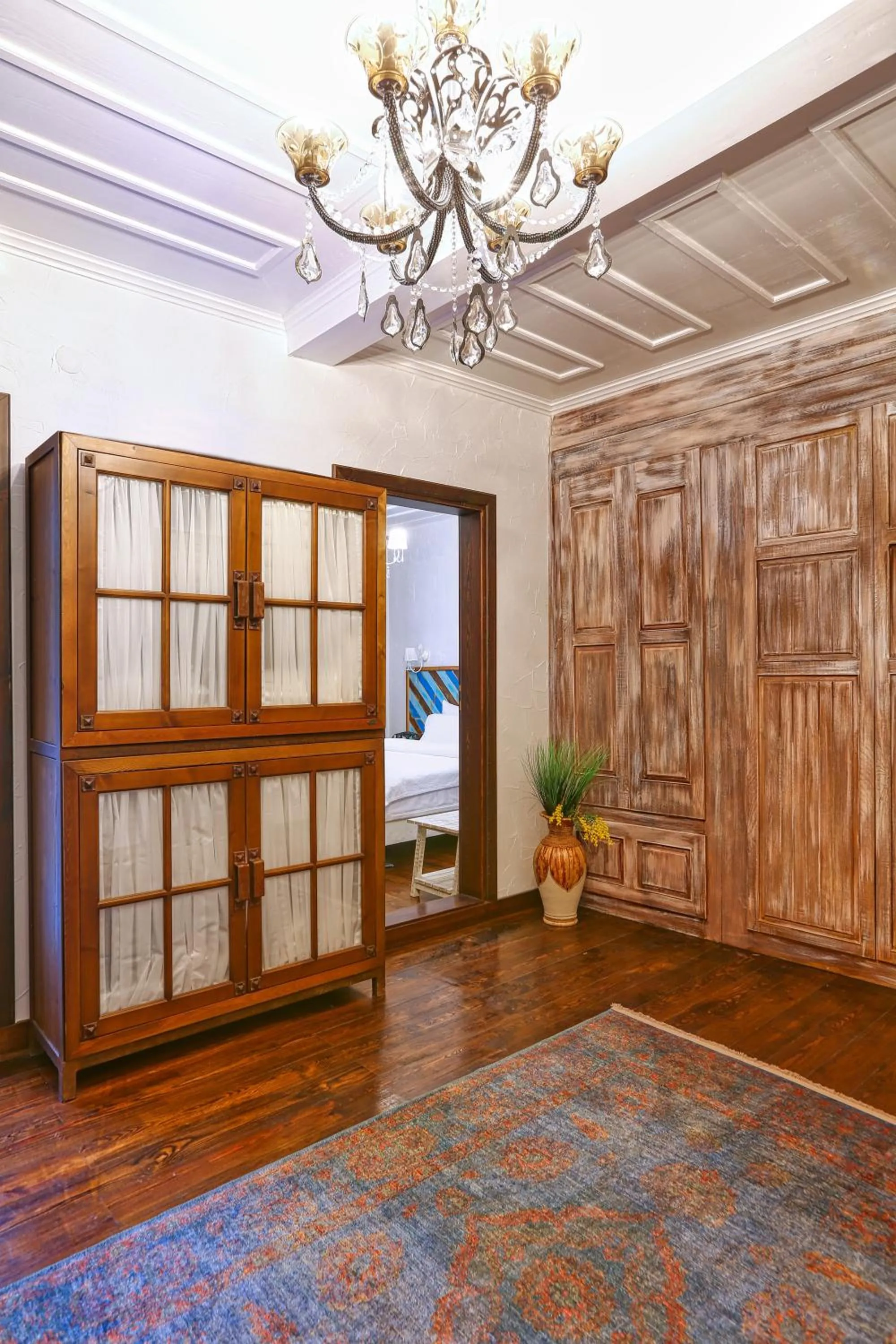 Communal lounge/ TV room in Trilye Bay C Konak