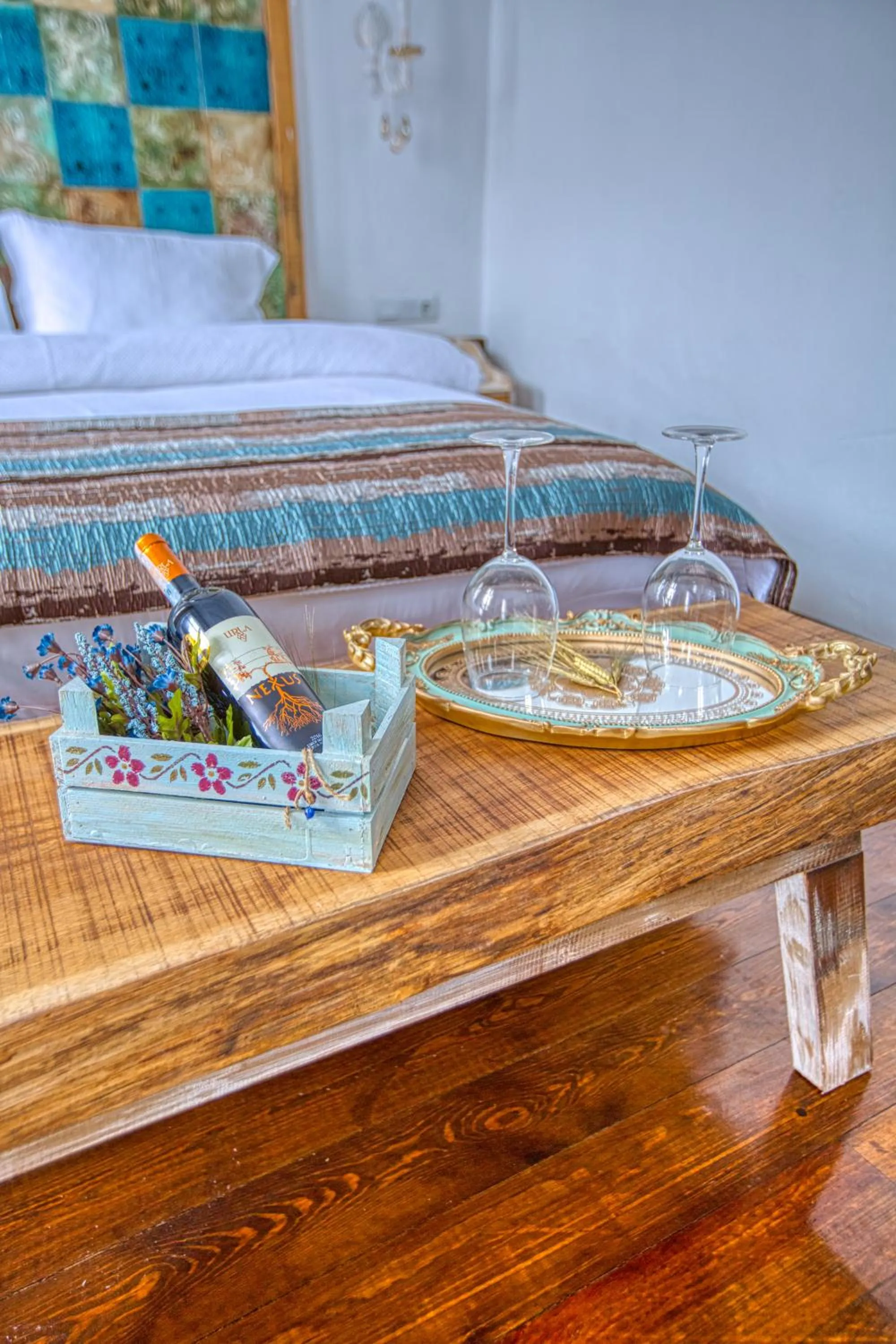 Food and drinks in Trilye Bay C Konak