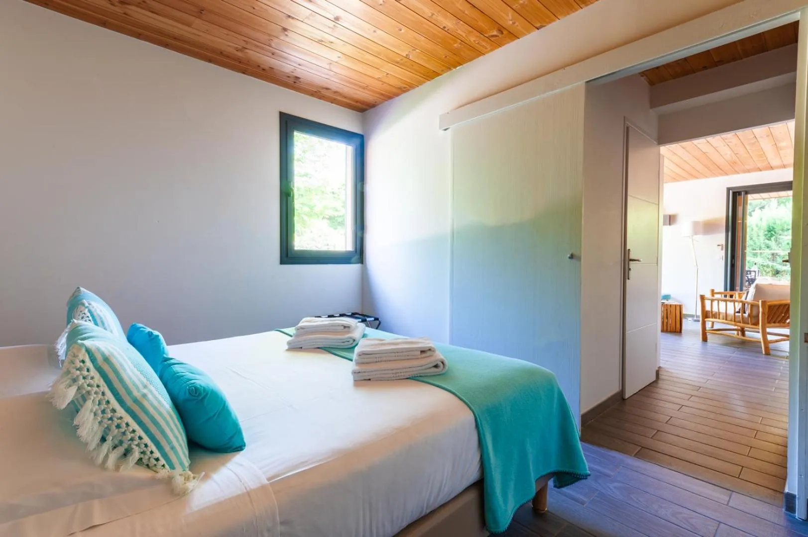 View (from property/room), Bed in Hôtel & SPA Ventoux Provence "Domaine des Tilleuls"