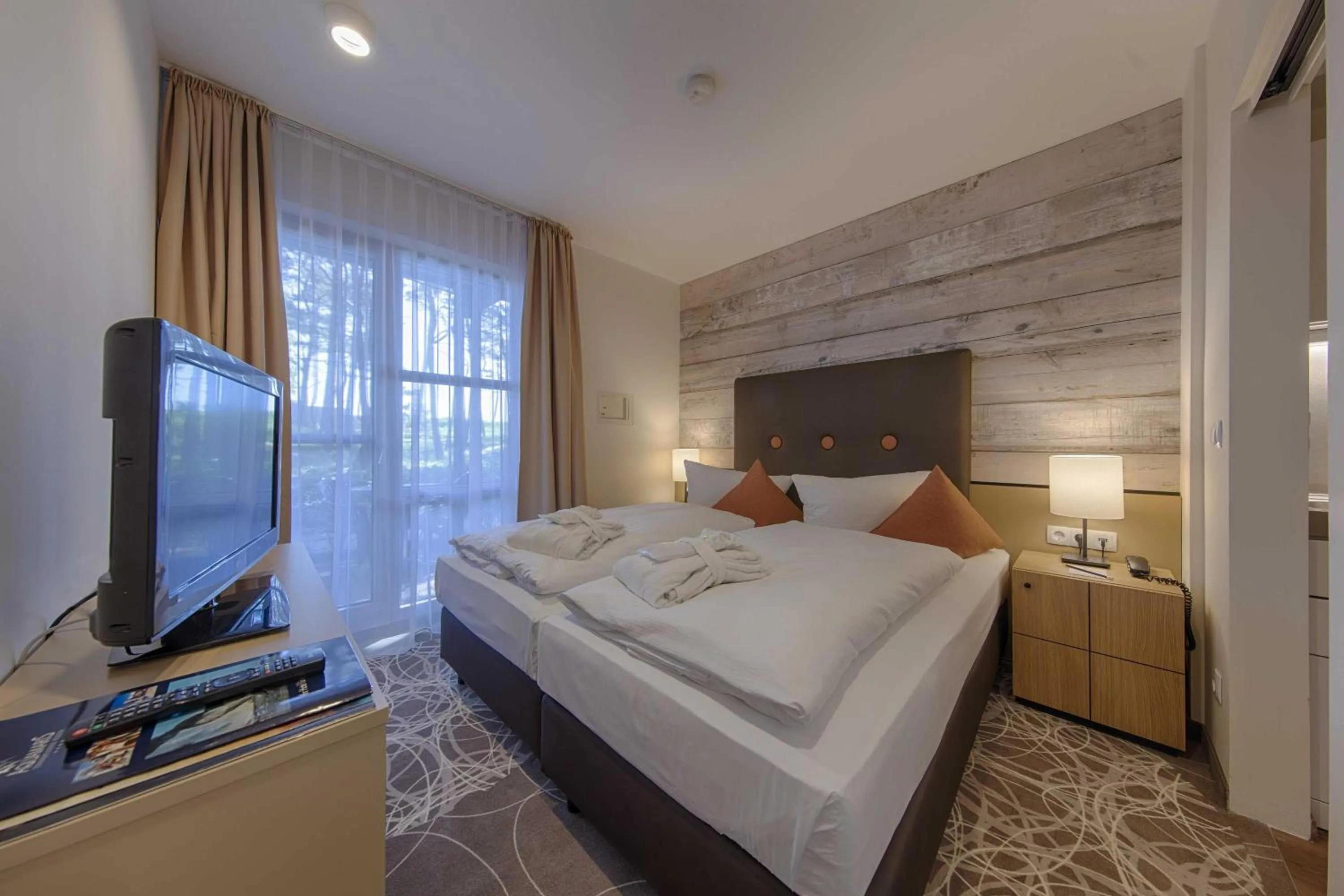 Bedroom, Bed in Aquamaris Strandresidenz Rügen