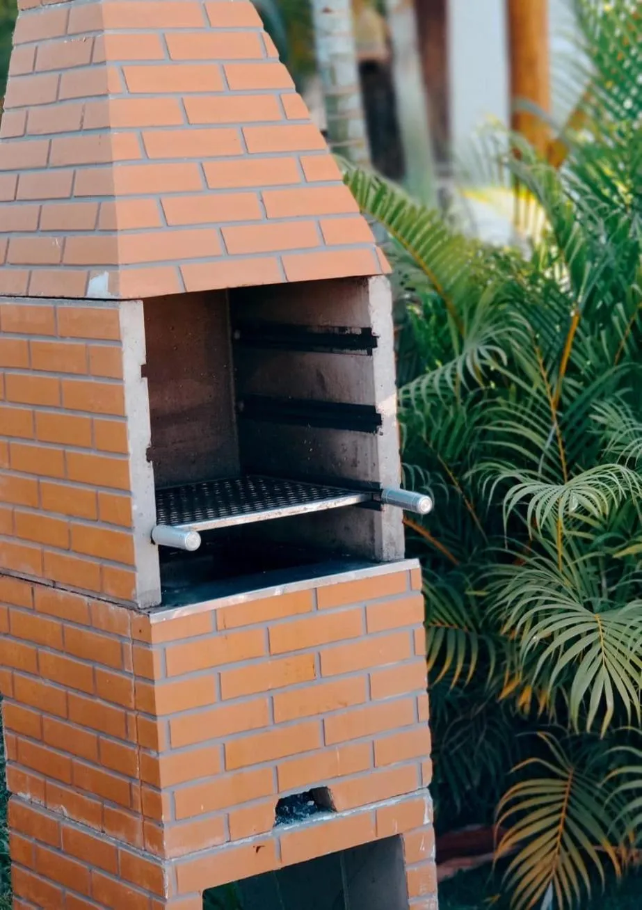 BBQ facilities in Pousada Terra Mar Way