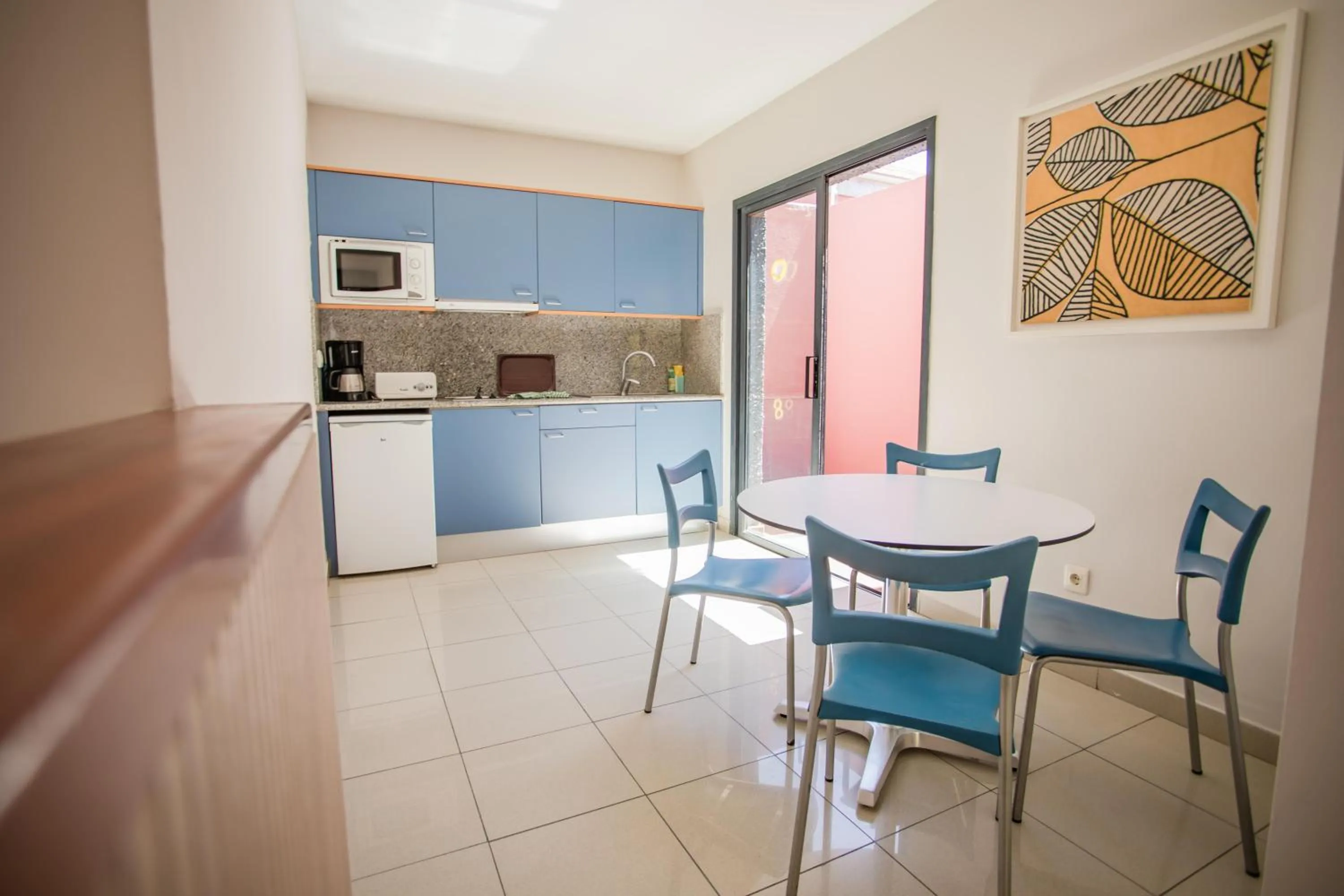 Photo of the whole room in Caybeach Meloneras