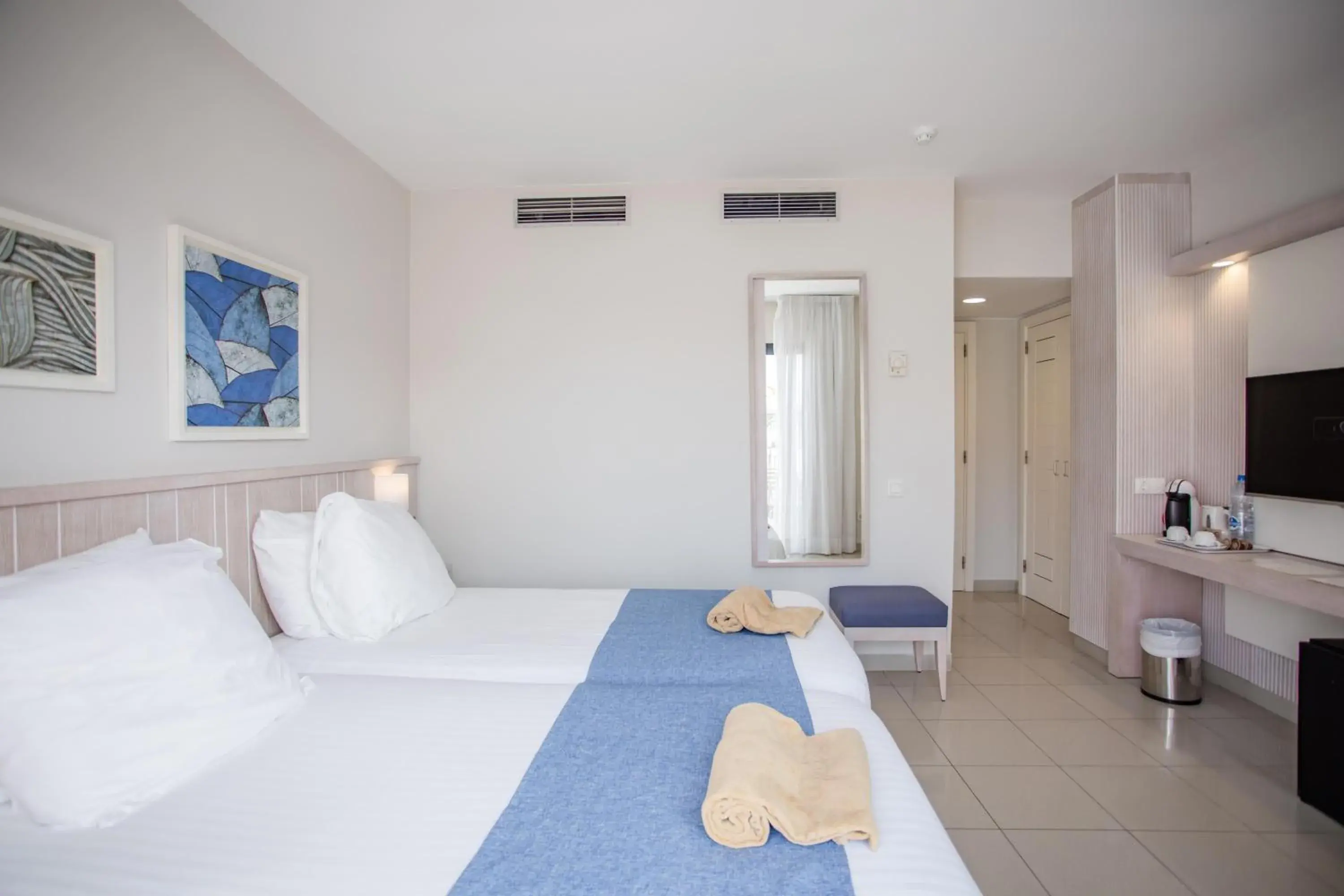 Deluxe Room - single occupancy in Caybeach Meloneras Deluxe Room - single occupancy in Caybeach Meloneras