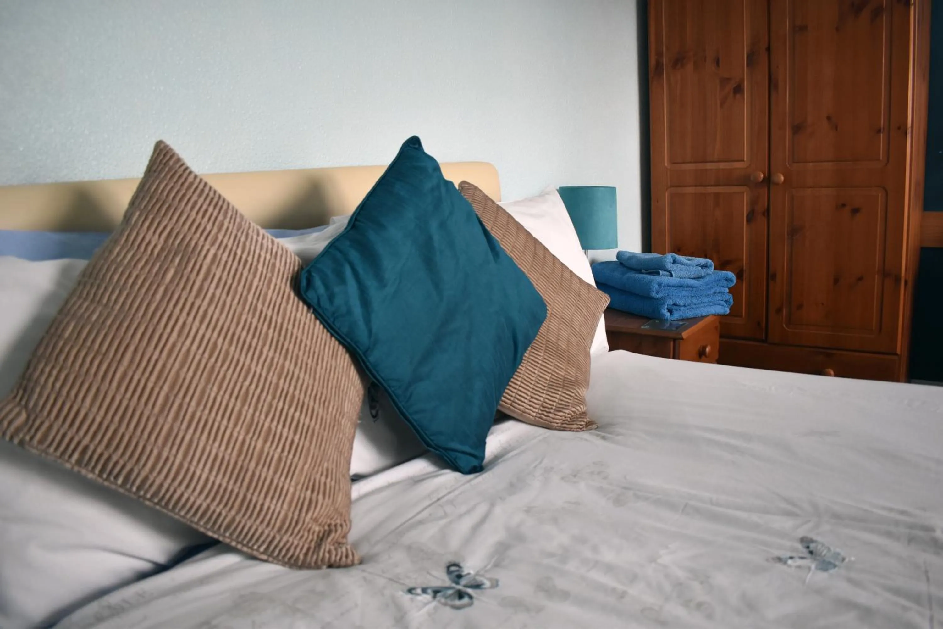 Bedroom, Bed in Rob Roy Guest House