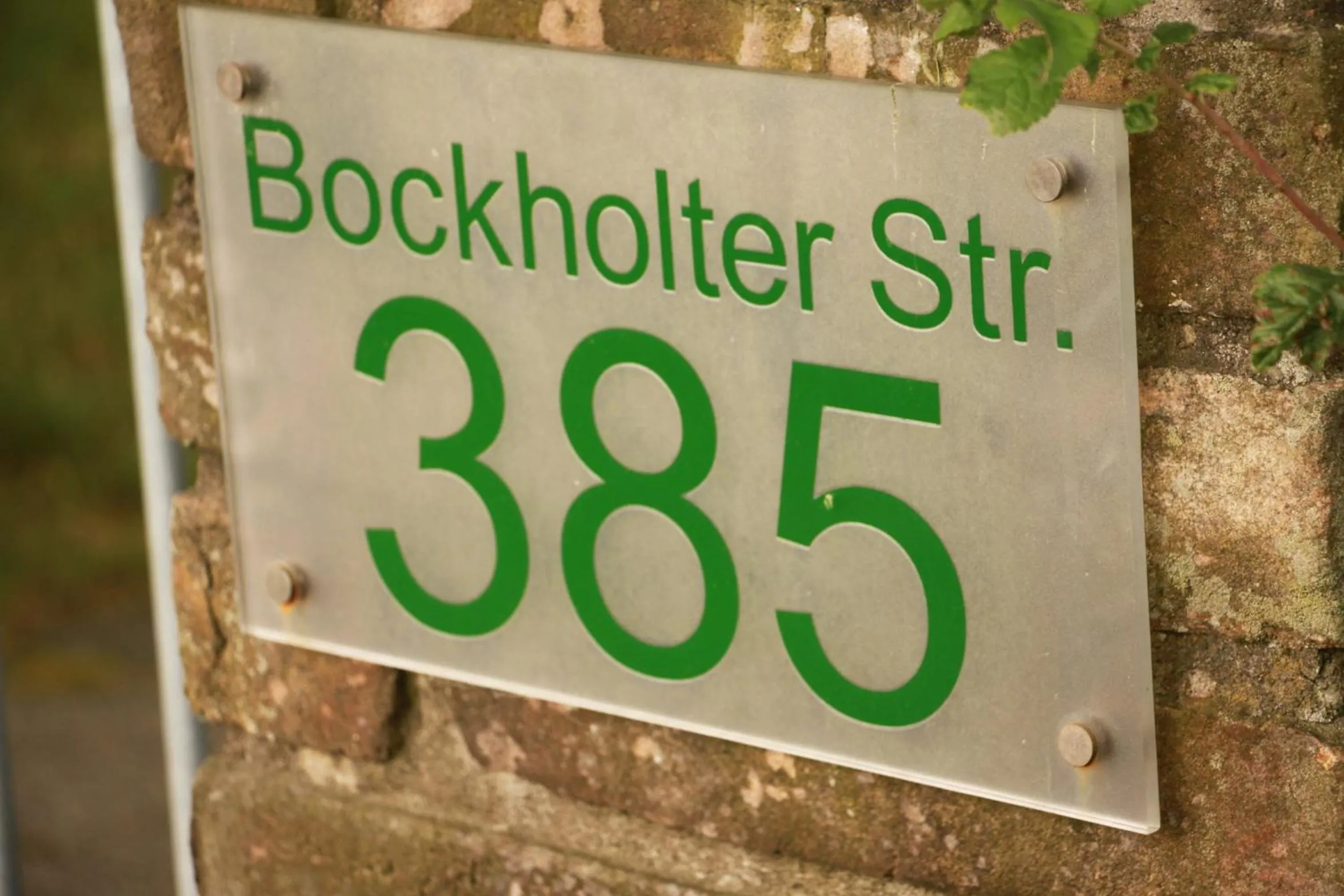 Facade/entrance in Gästehaus Alte Schule