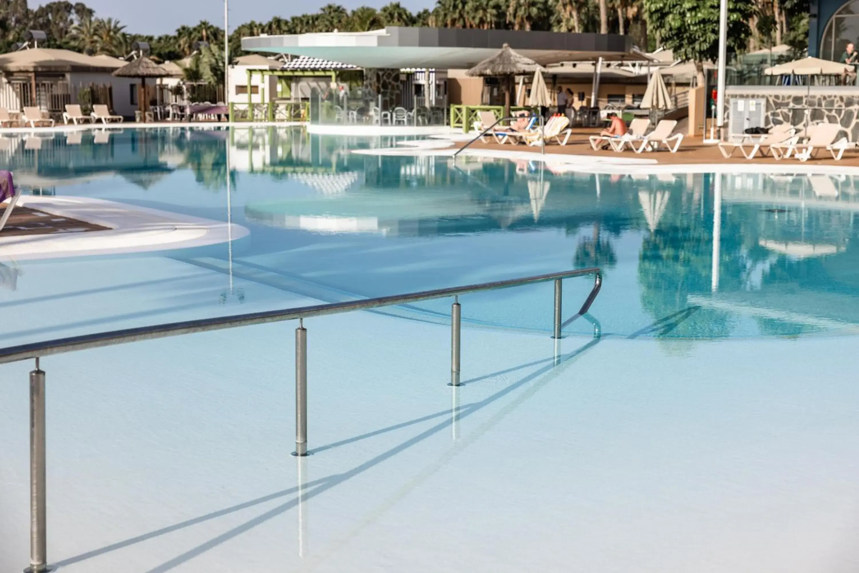 Swimming pool in Caybeach Princess Swimming pool in Caybeach Princess