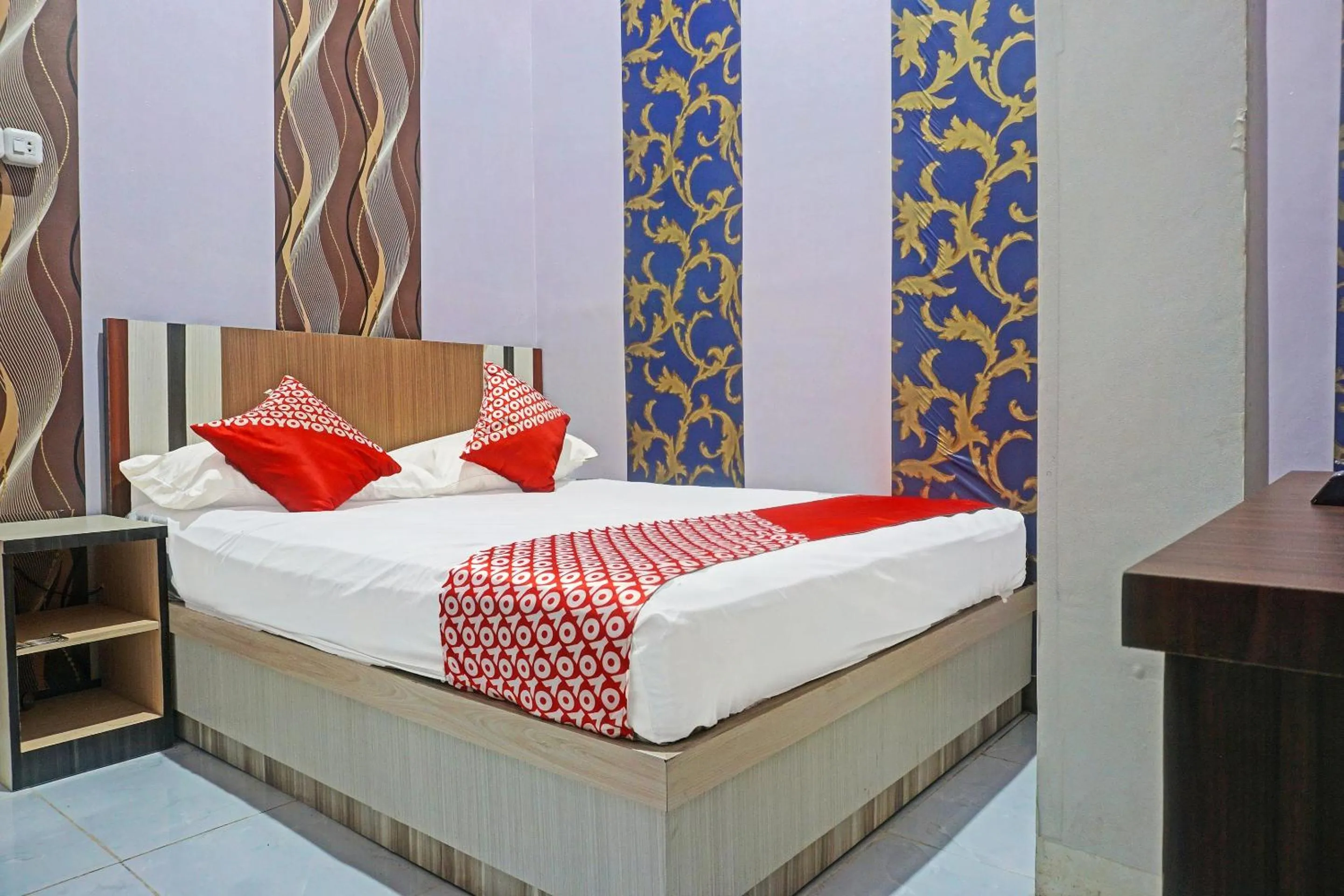 Bedroom, Bed in Collection O 91488 Hotel Lingkarsut Jeneponto Near Patung kuda, Jeneponto