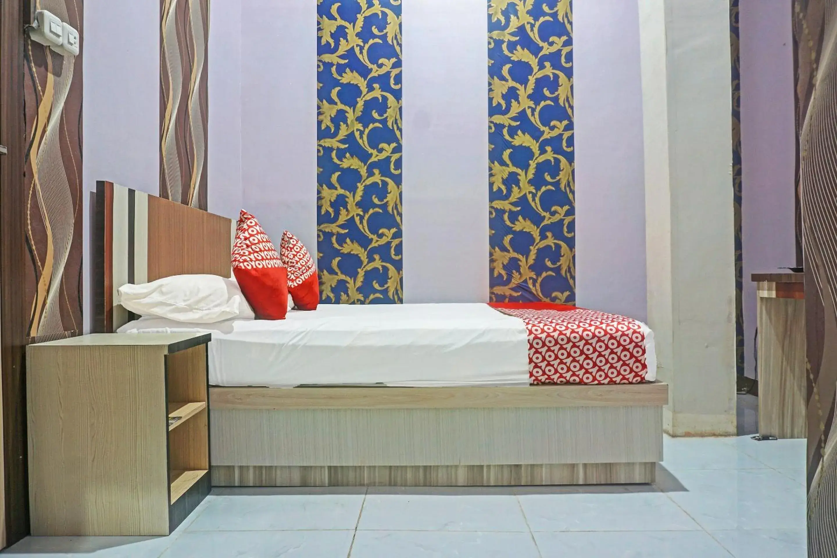 Bedroom, Bed in Collection O 91488 Hotel Lingkarsut Jeneponto Near Patung kuda, Jeneponto Bedroom, Bed in Collection O 91488 Hotel Lingkarsut Jeneponto Near Patung kuda, Jeneponto