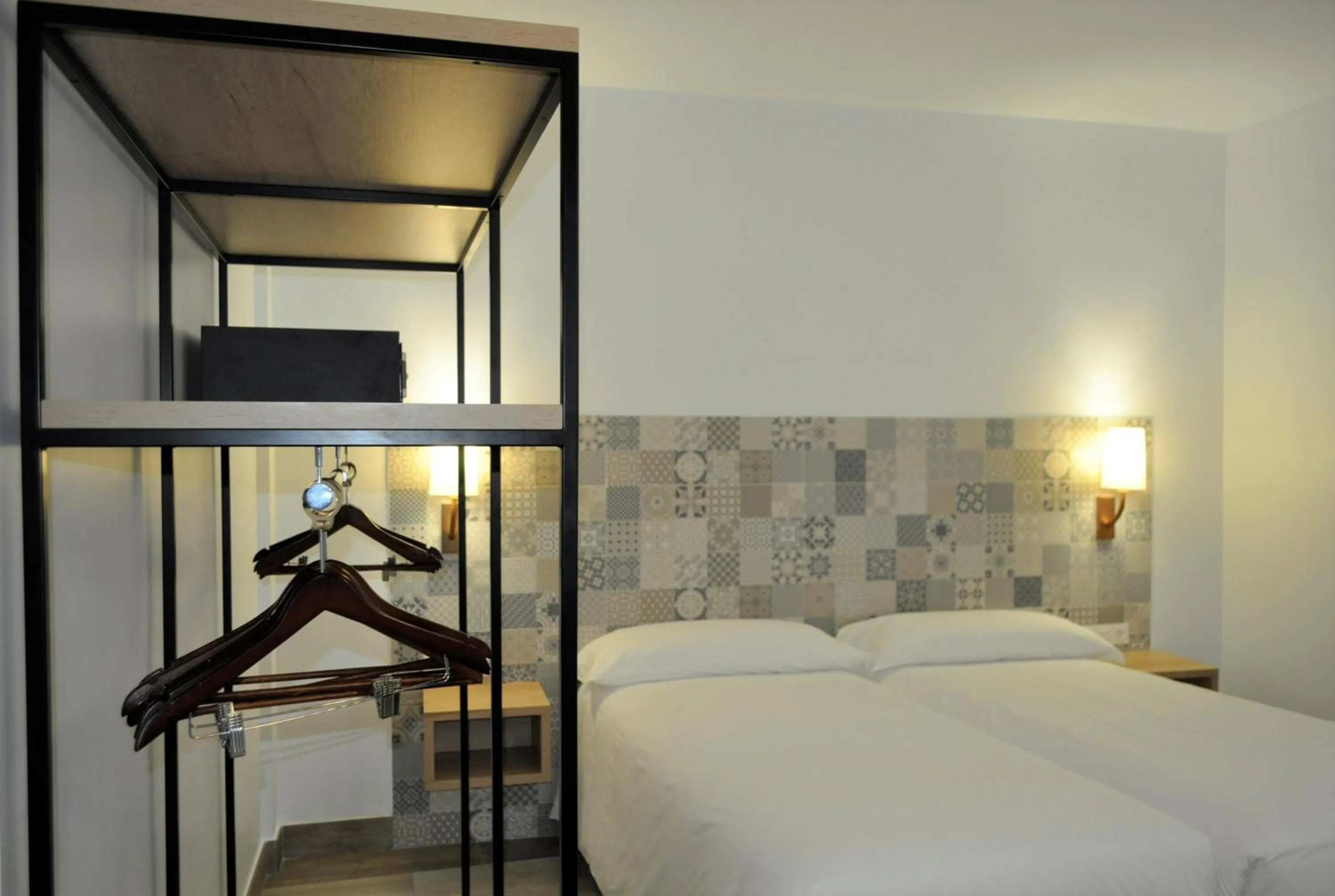 Bed in Hostal Restaurante Villa de Brihuega