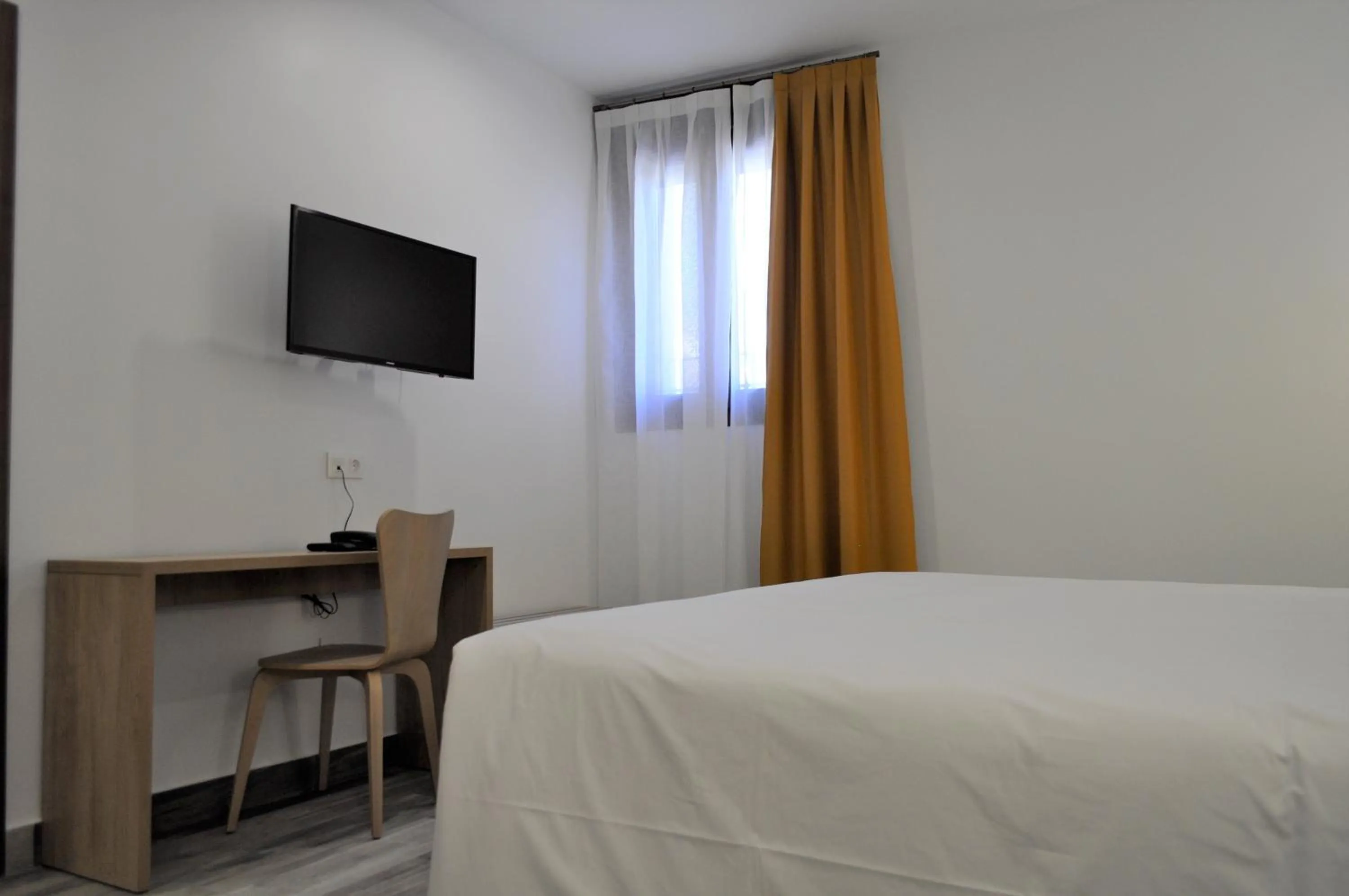 Bed in Hostal Restaurante Villa de Brihuega