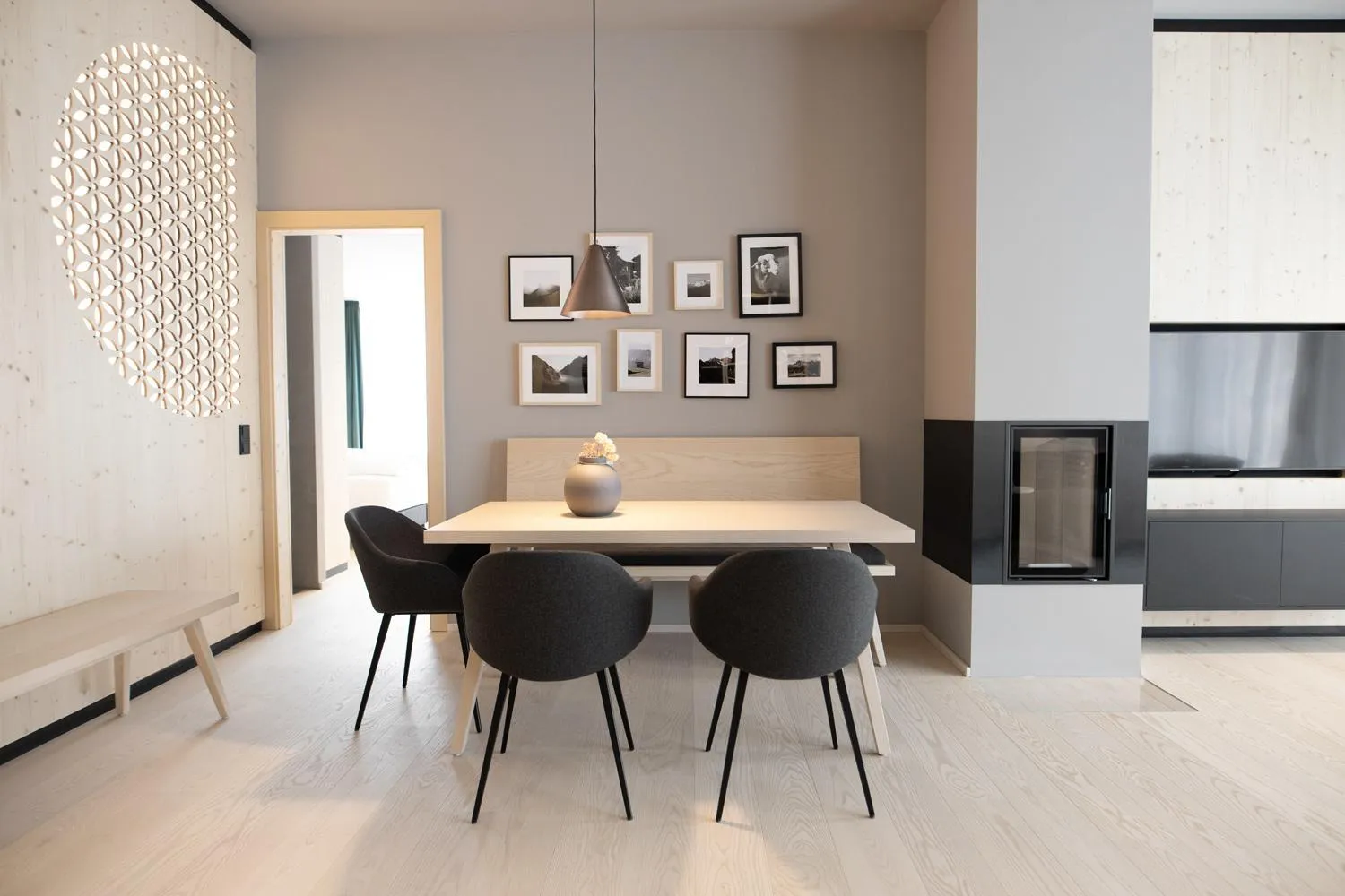 Dining area in Amrai Suites