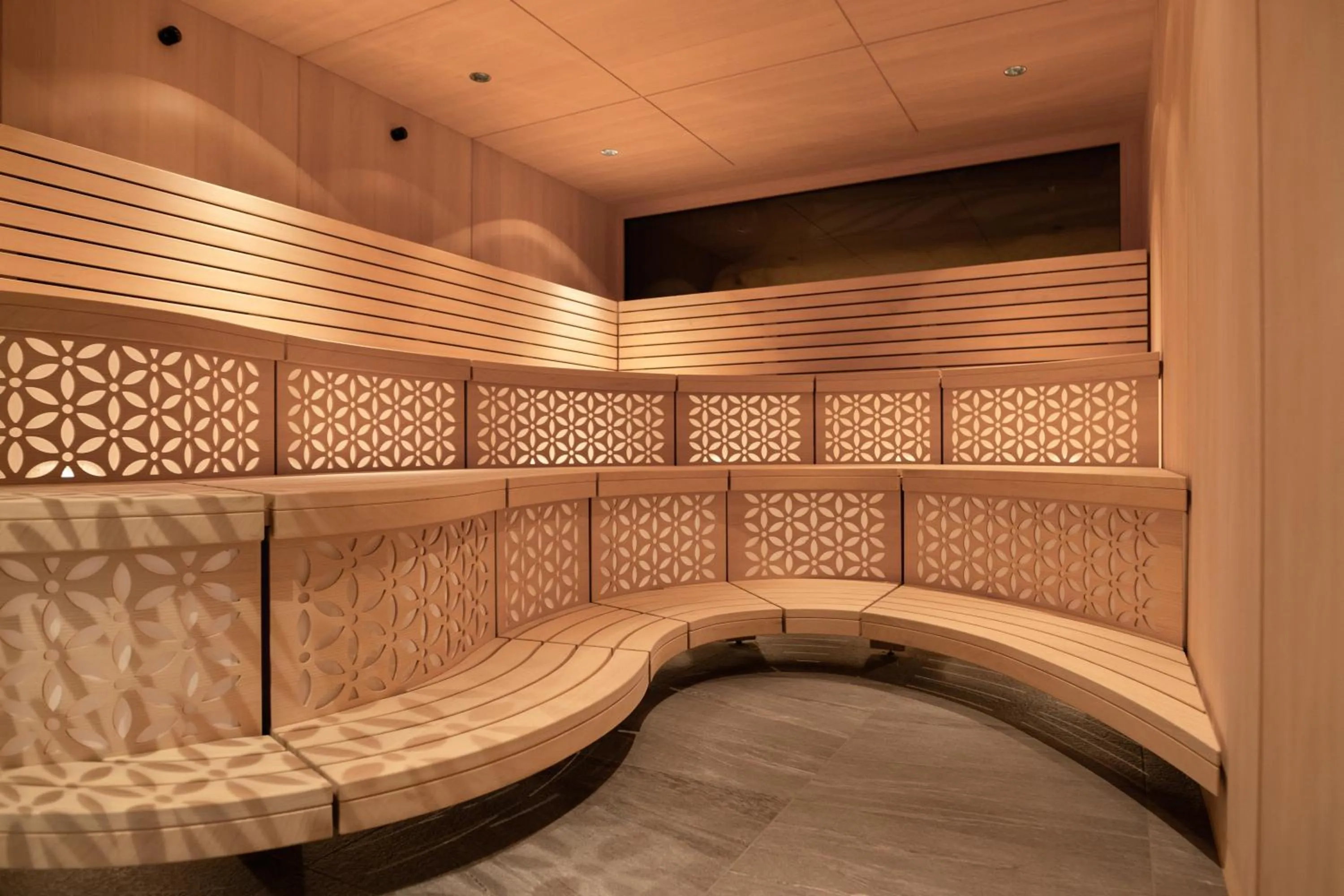 Sauna in Amrai Suites