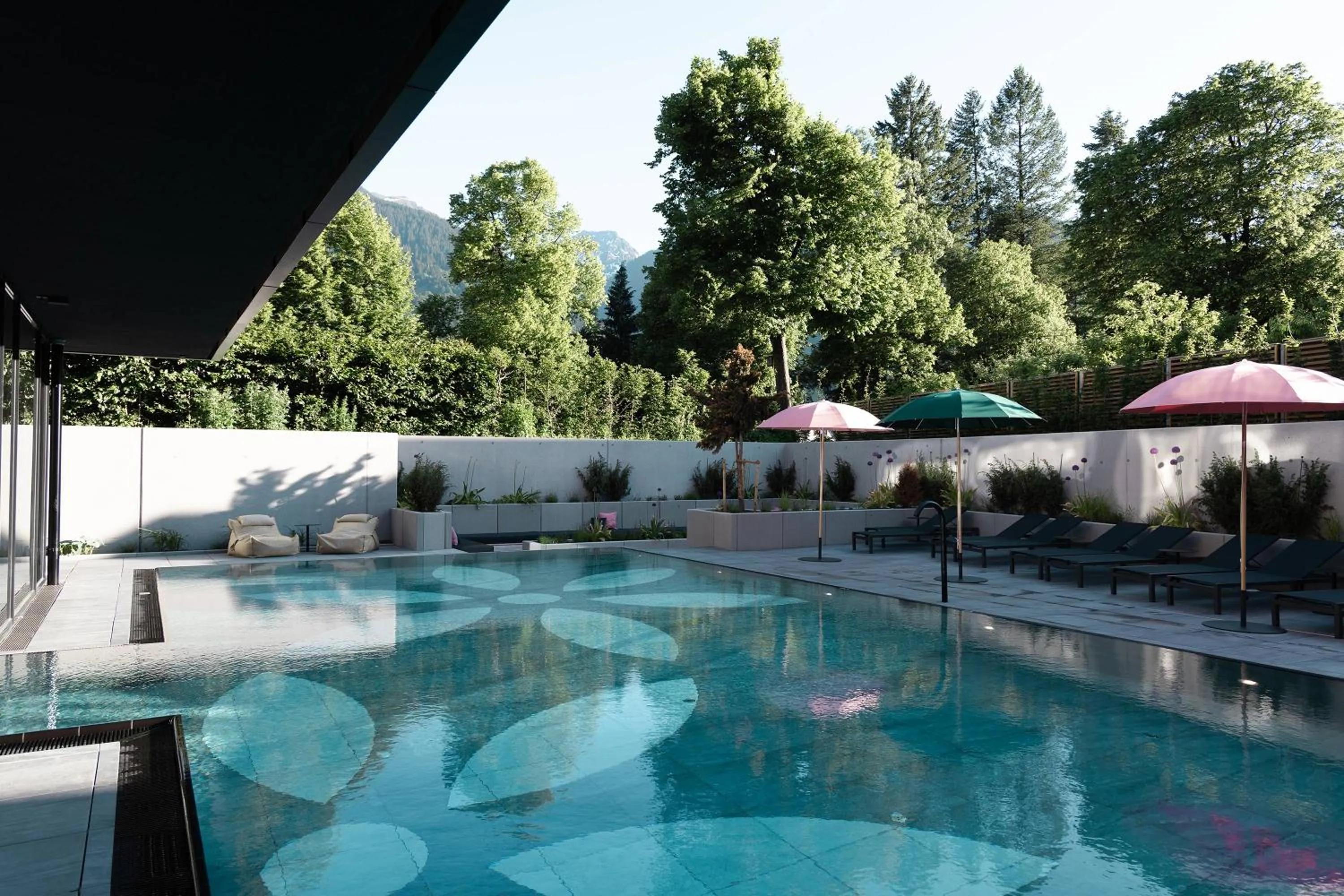 Swimming pool in Amrai Suites