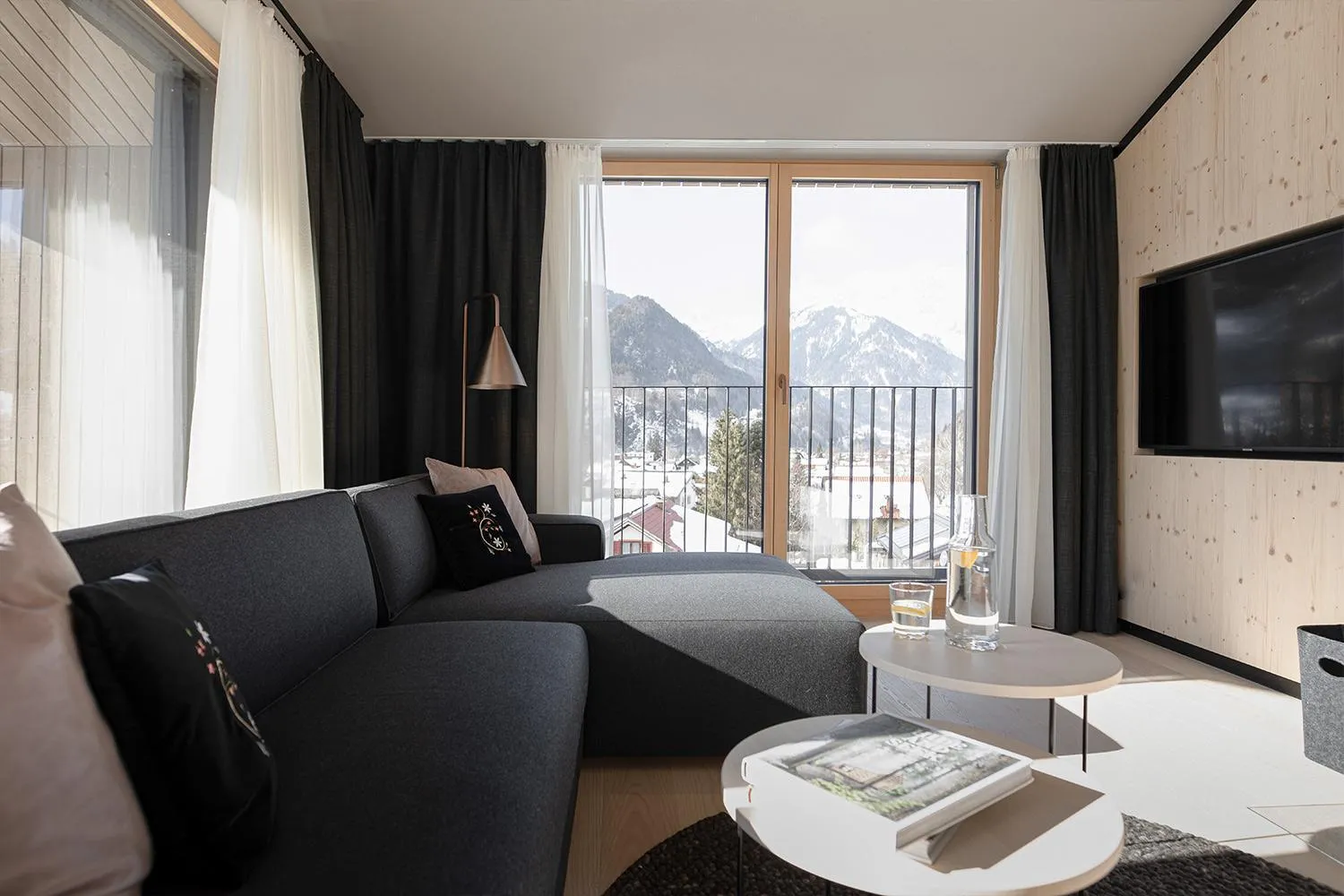 Living room in Amrai Suites