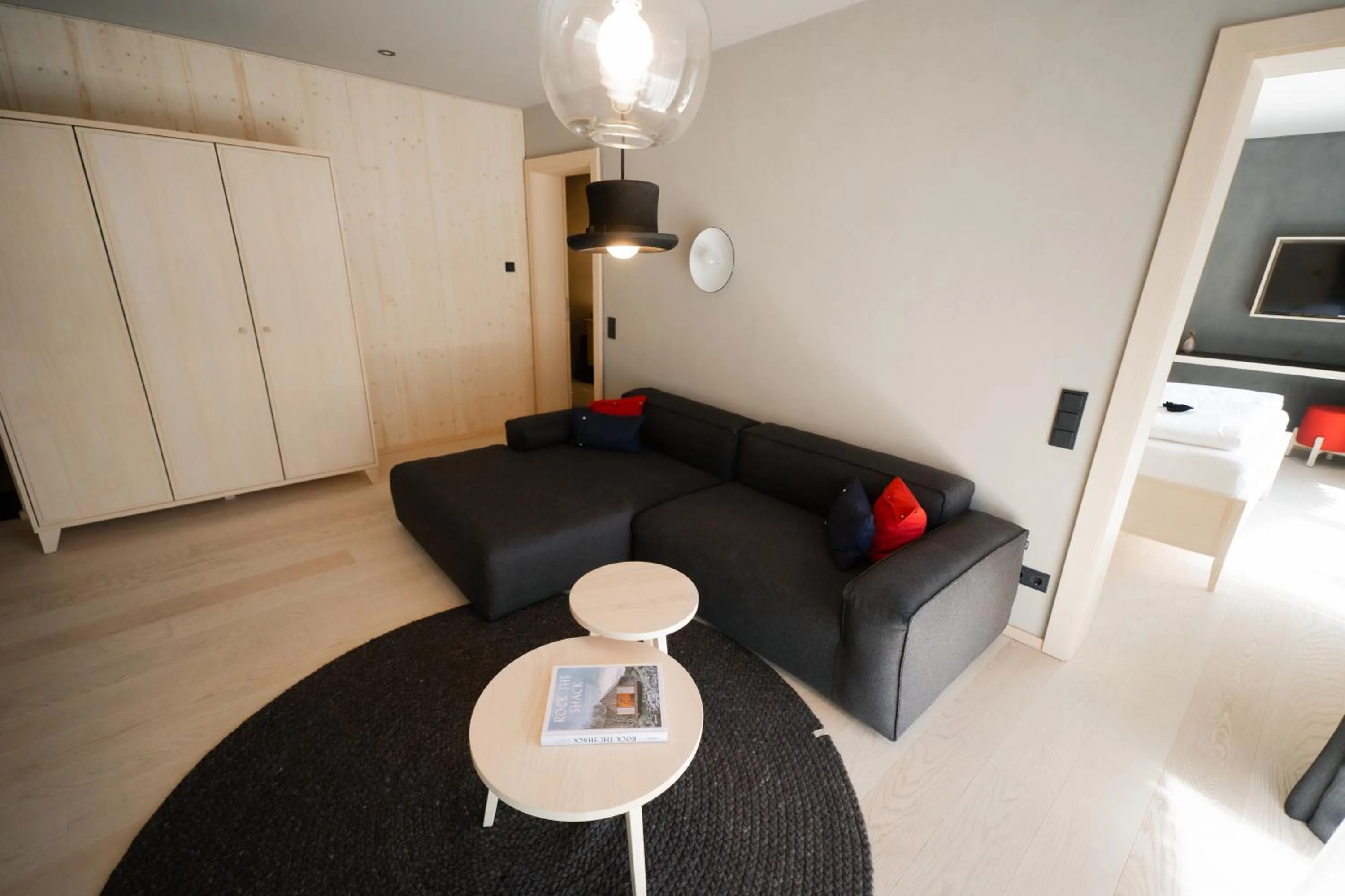 Living room in Amrai Suites