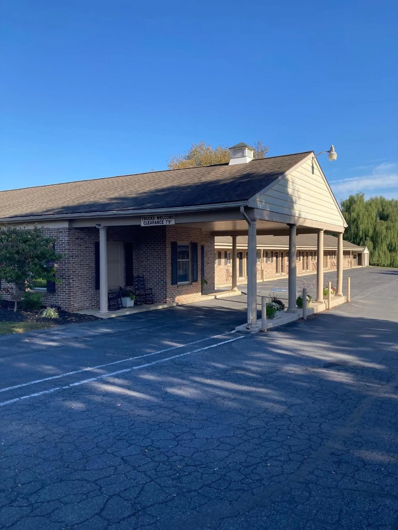 Country Squire Inn and Suites