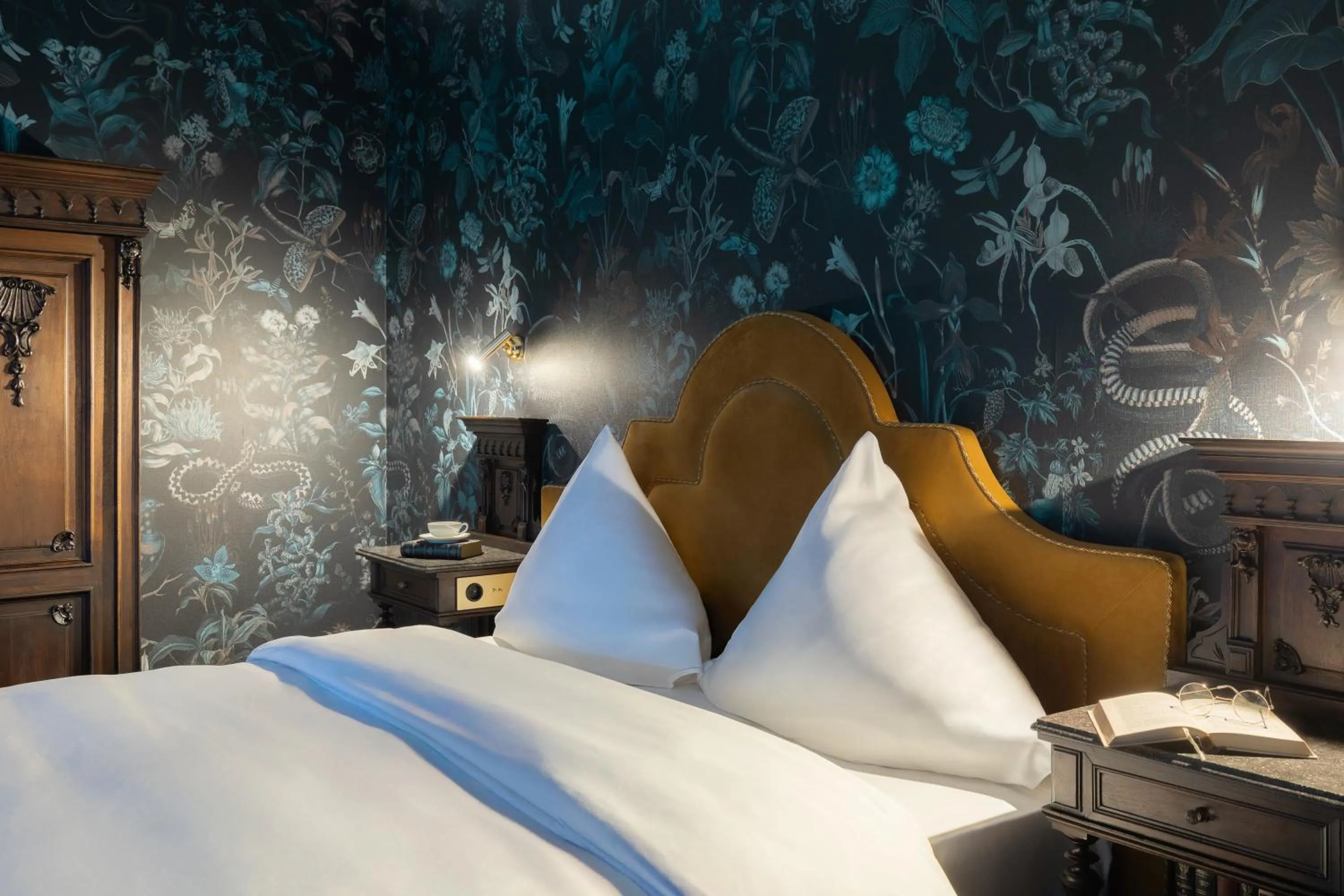 Bed in Schloßhotel Althörnitz Neubau