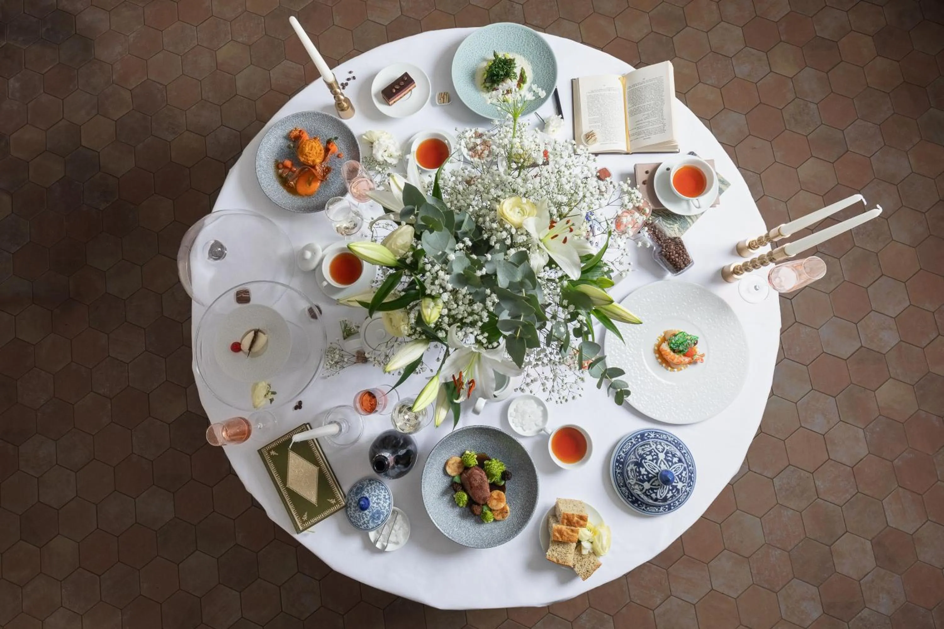 Food and drinks in Schloßhotel Althörnitz Neubau