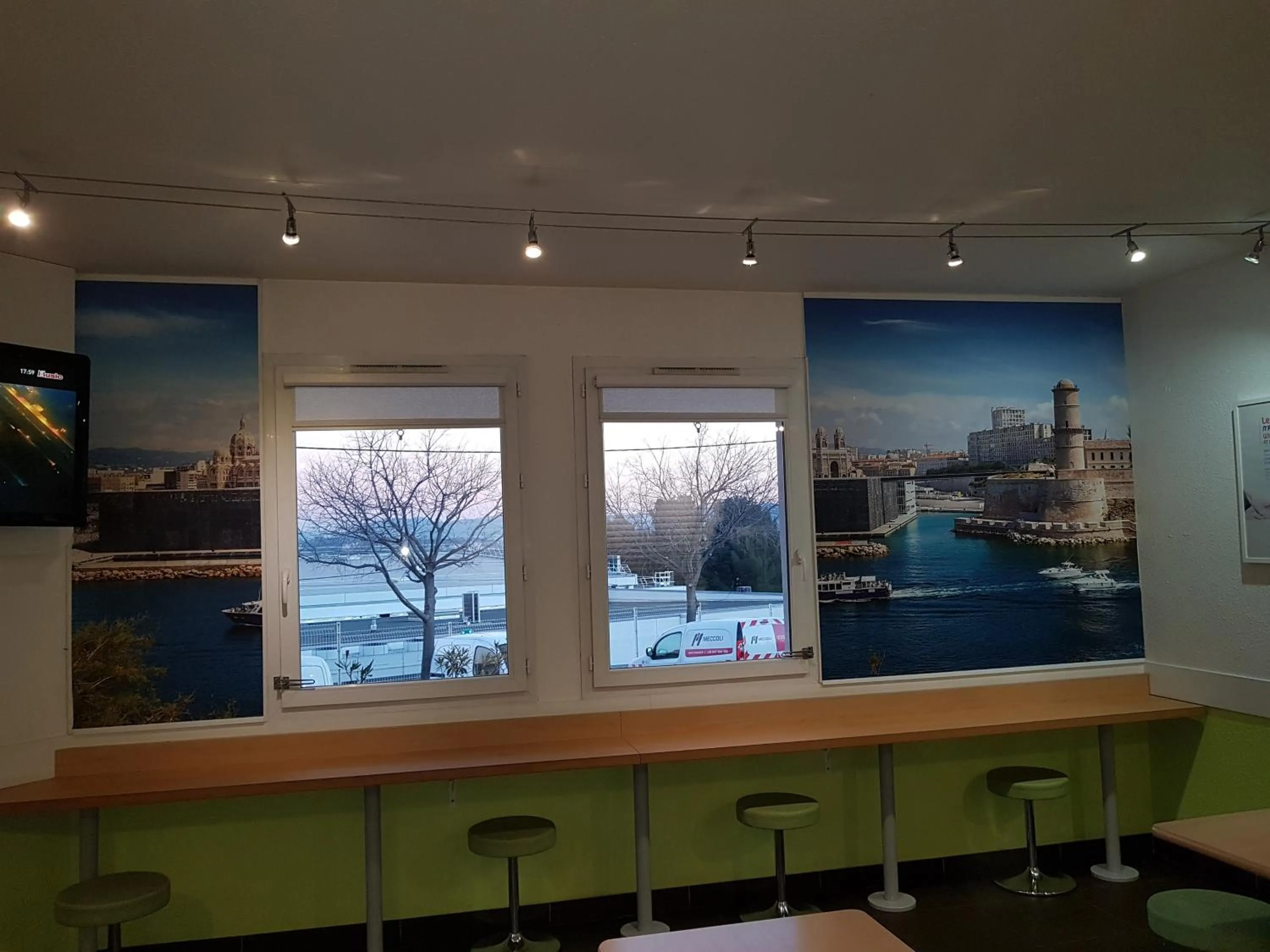 Decorative detail in Ibis Budget Marseille Valentine