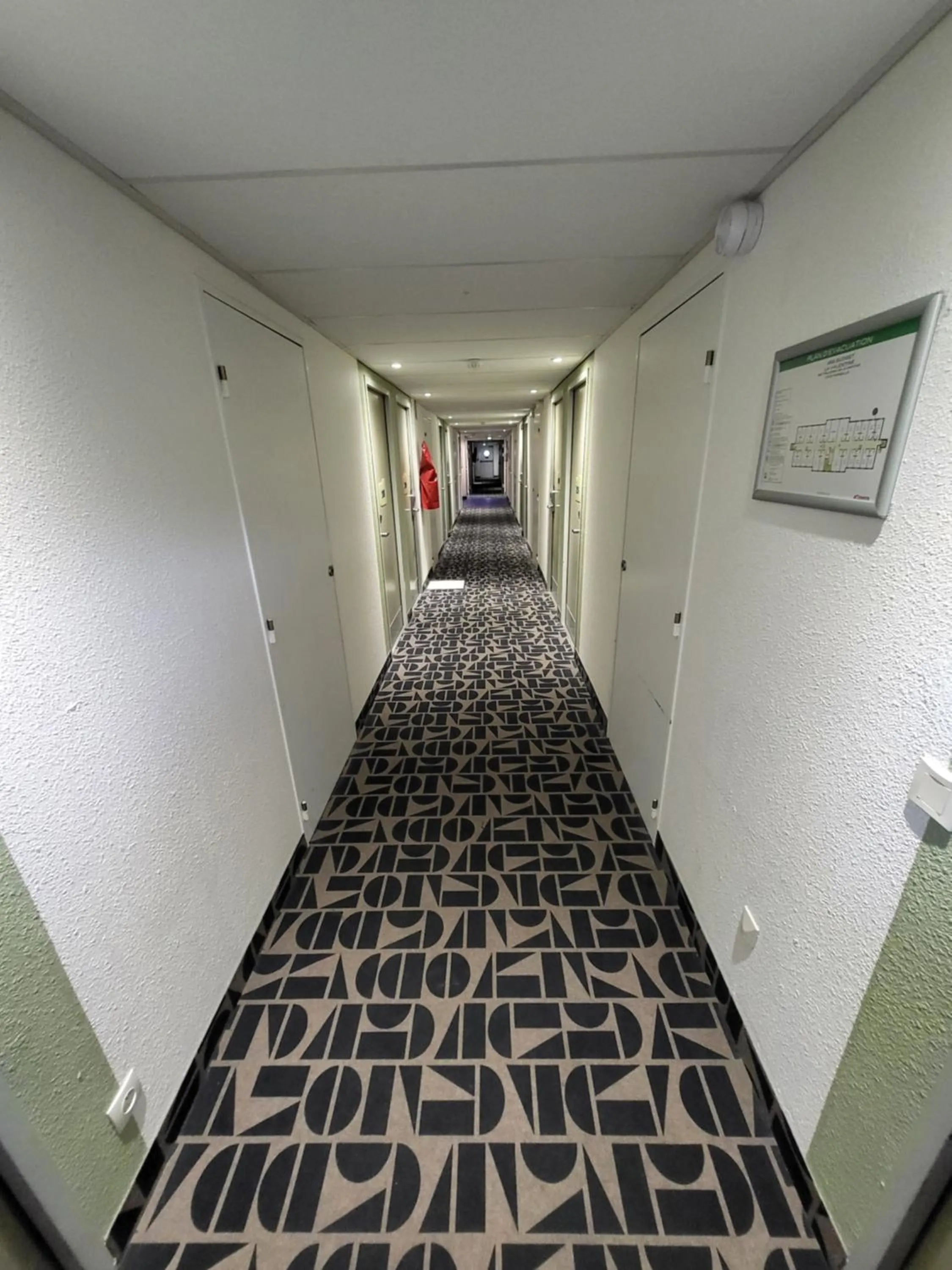 Property building in Ibis Budget Marseille Valentine