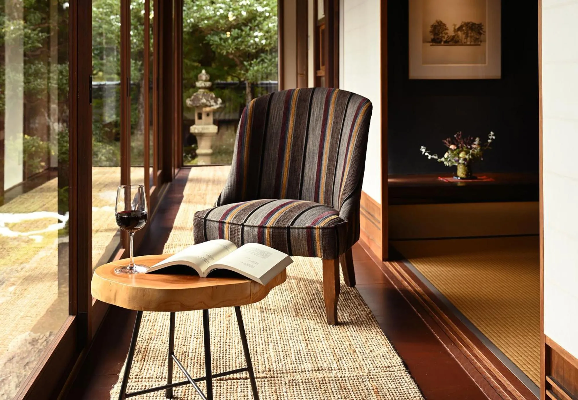 Photo of the whole room in Casa Miyama