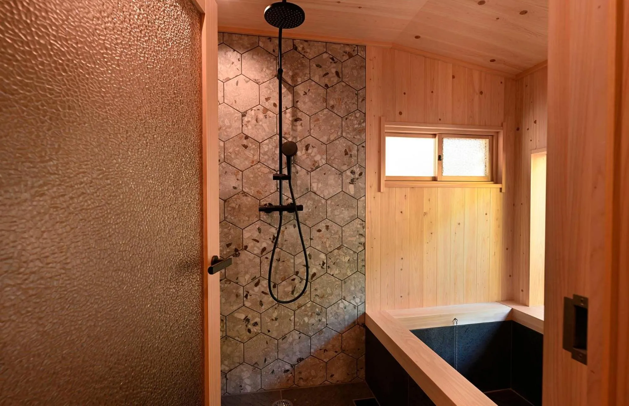 Hot Tub in Casa Miyama