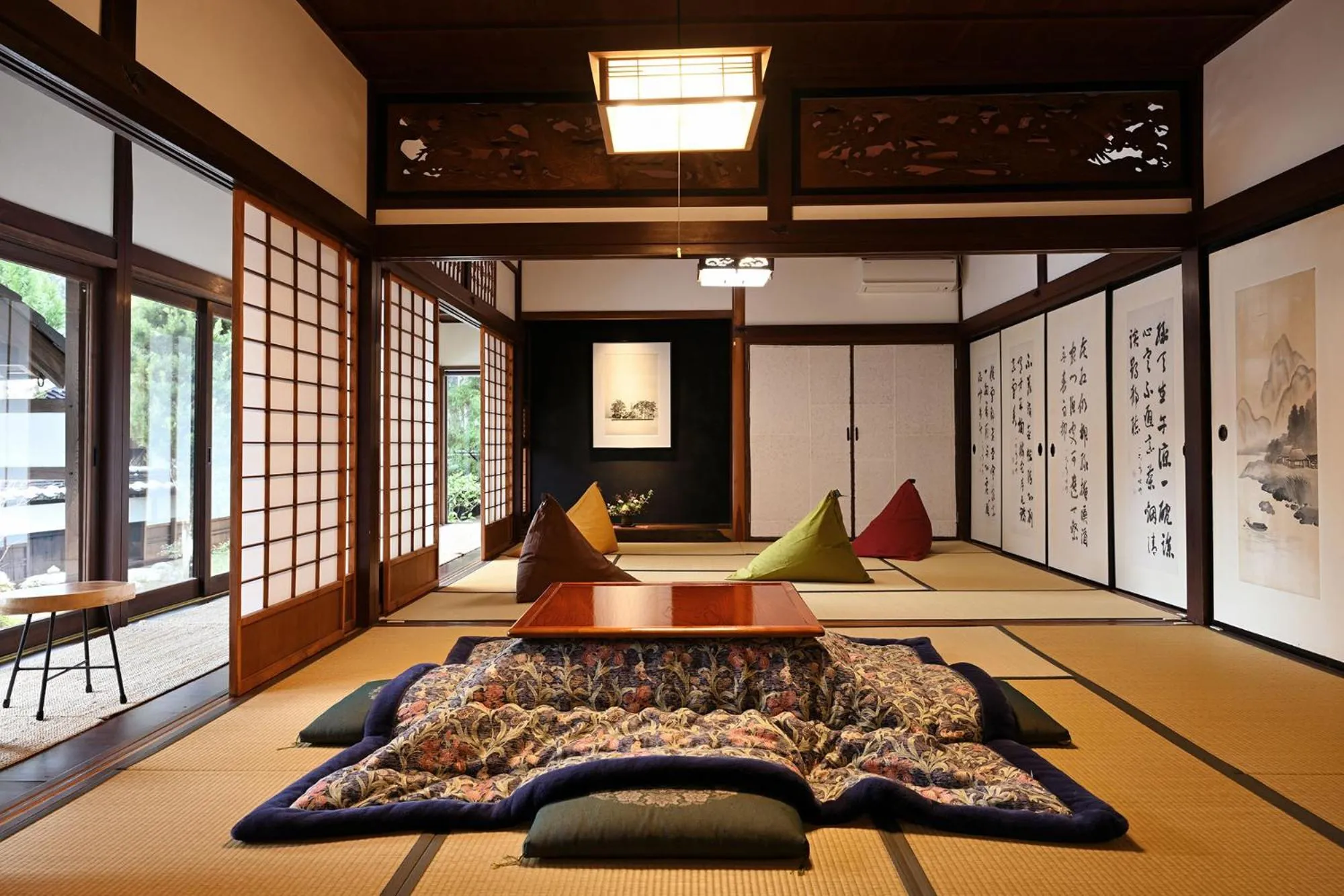 Photo of the whole room in Casa Miyama
