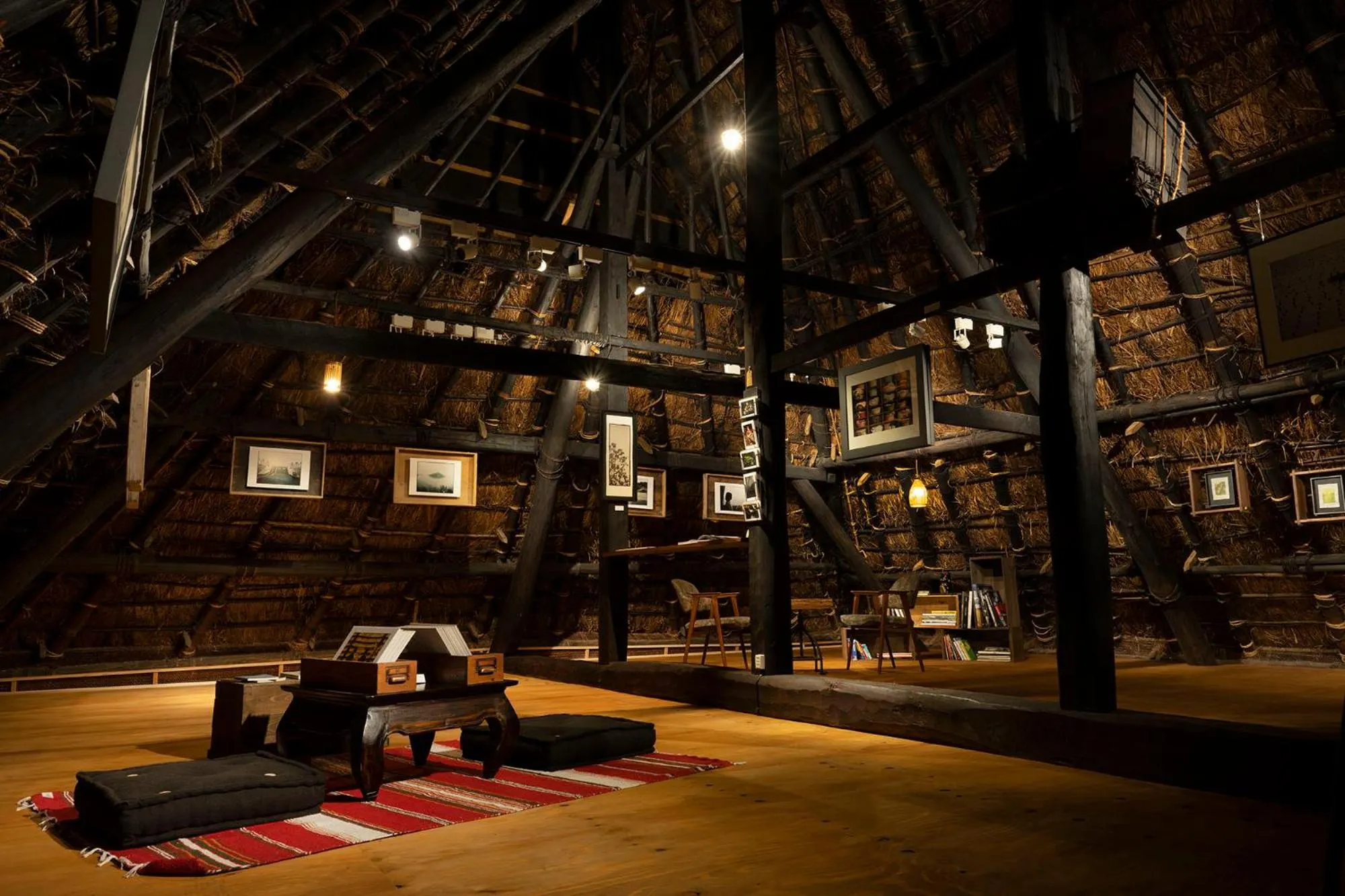 Photo of the whole room in Casa Miyama