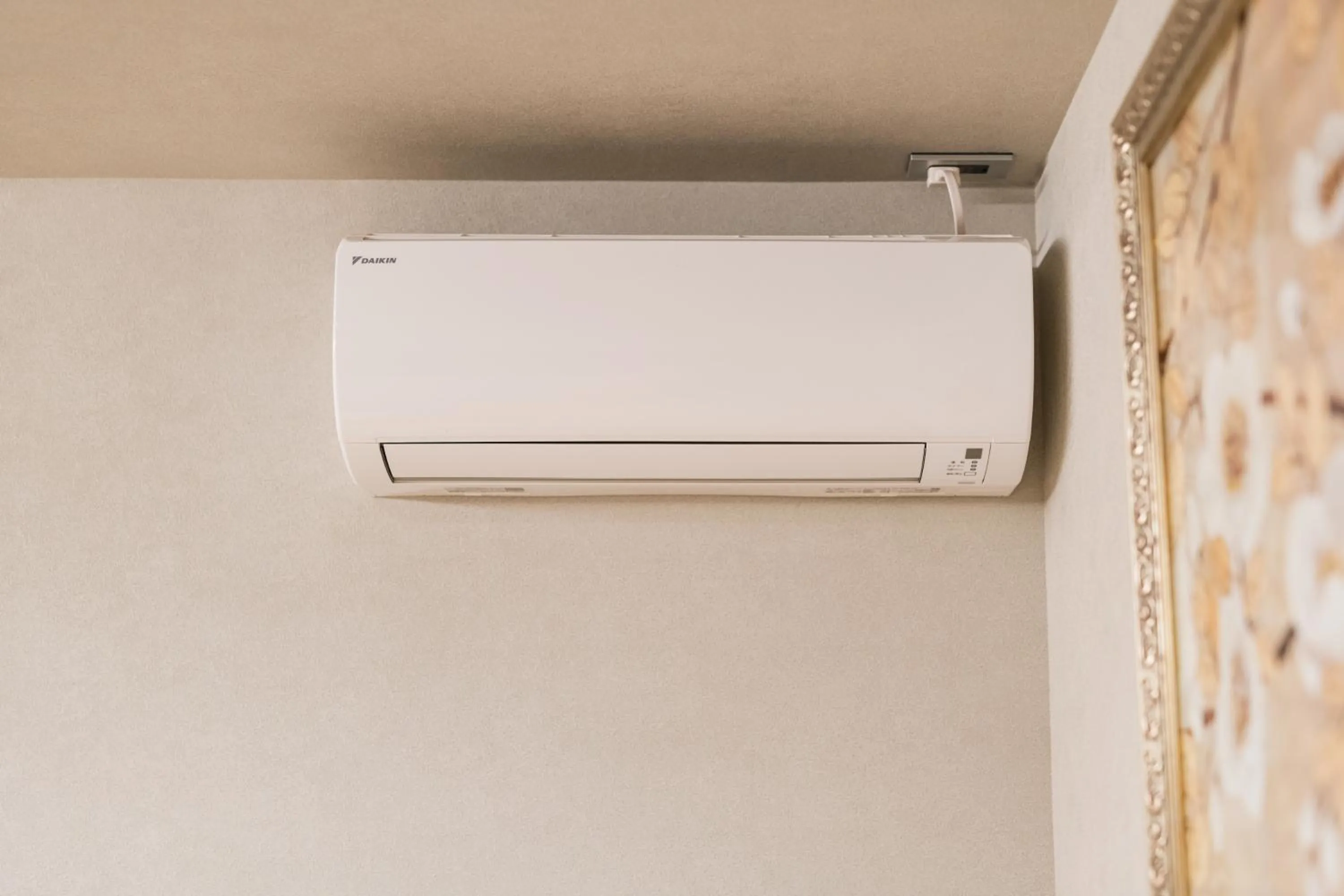 Photo of the whole room in GRAND BASE Hakata Station