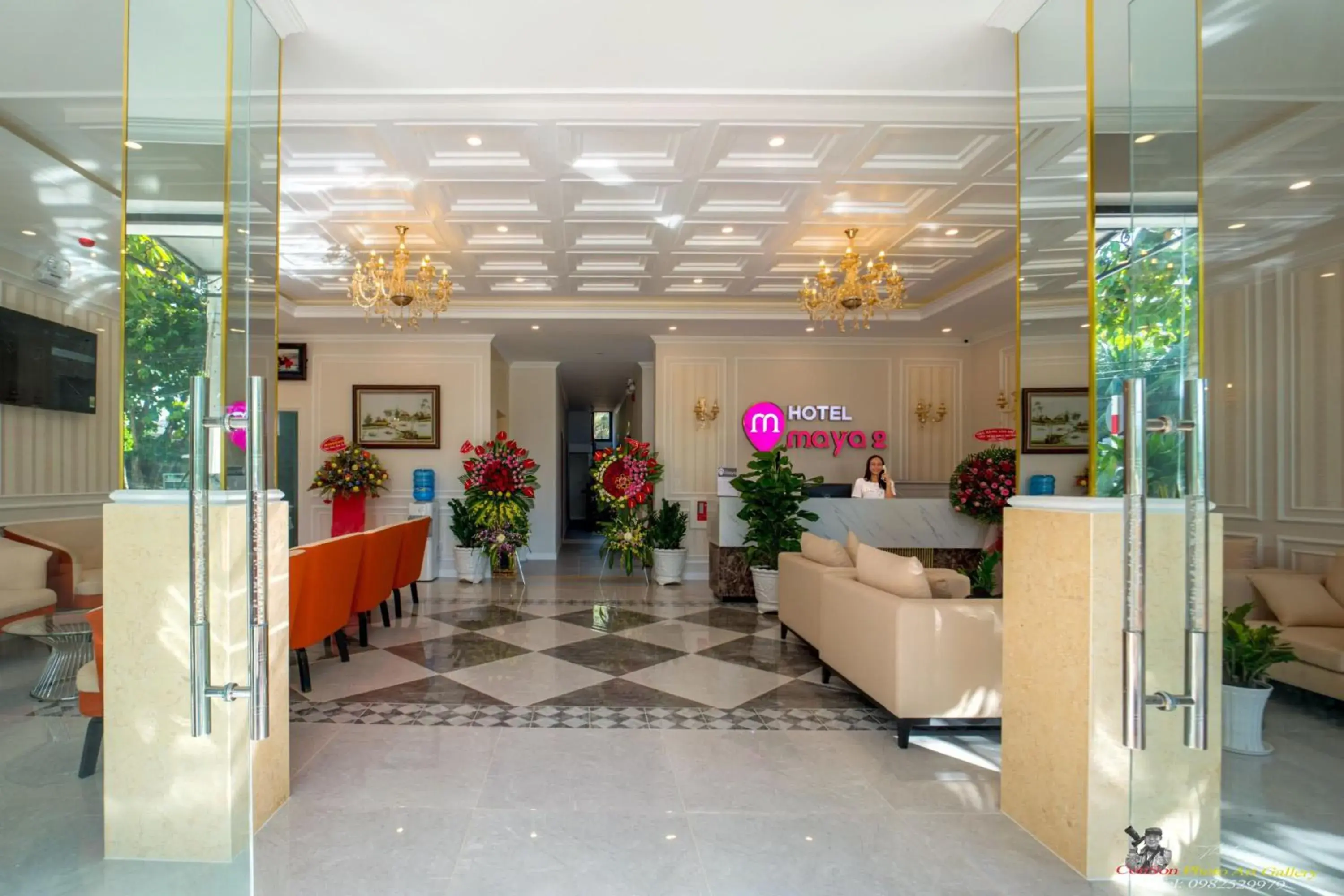 Facade/entrance in Maya Hotel 2 Facade/entrance in Maya Hotel 2