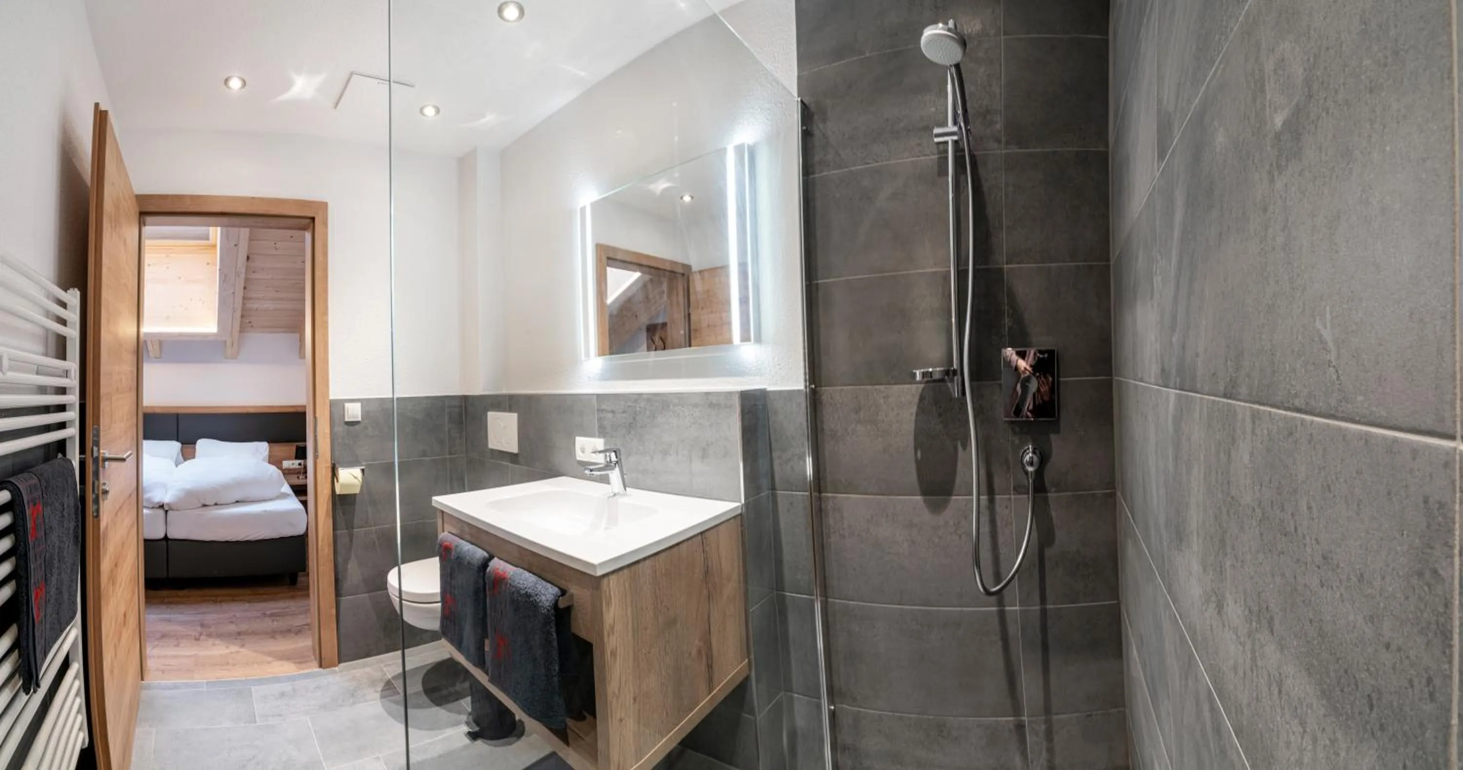 Bathroom, Bed in Bauernhaus Martinus