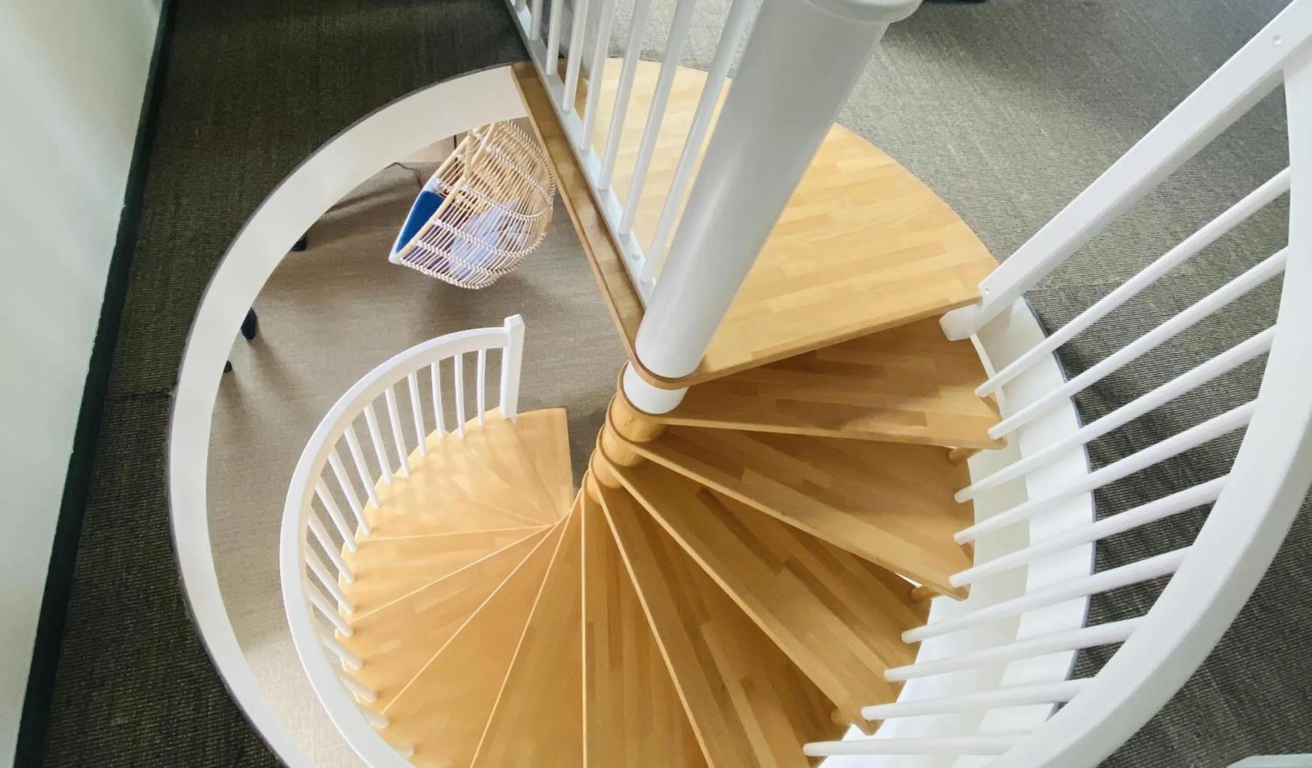 Photo of the whole room in Designhotel Whitman