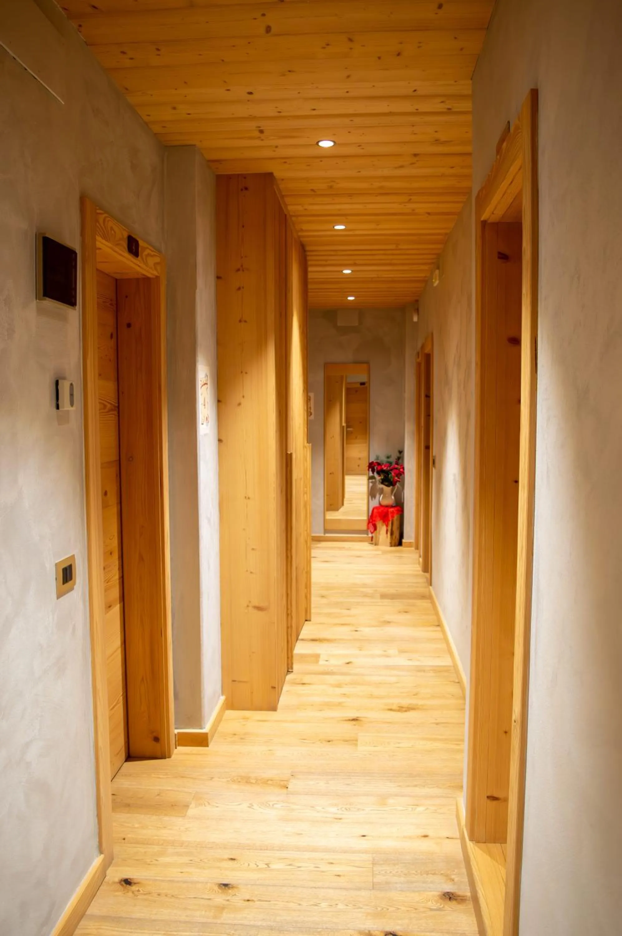 Decorative detail in Hotel Serena - Tre Cime Views