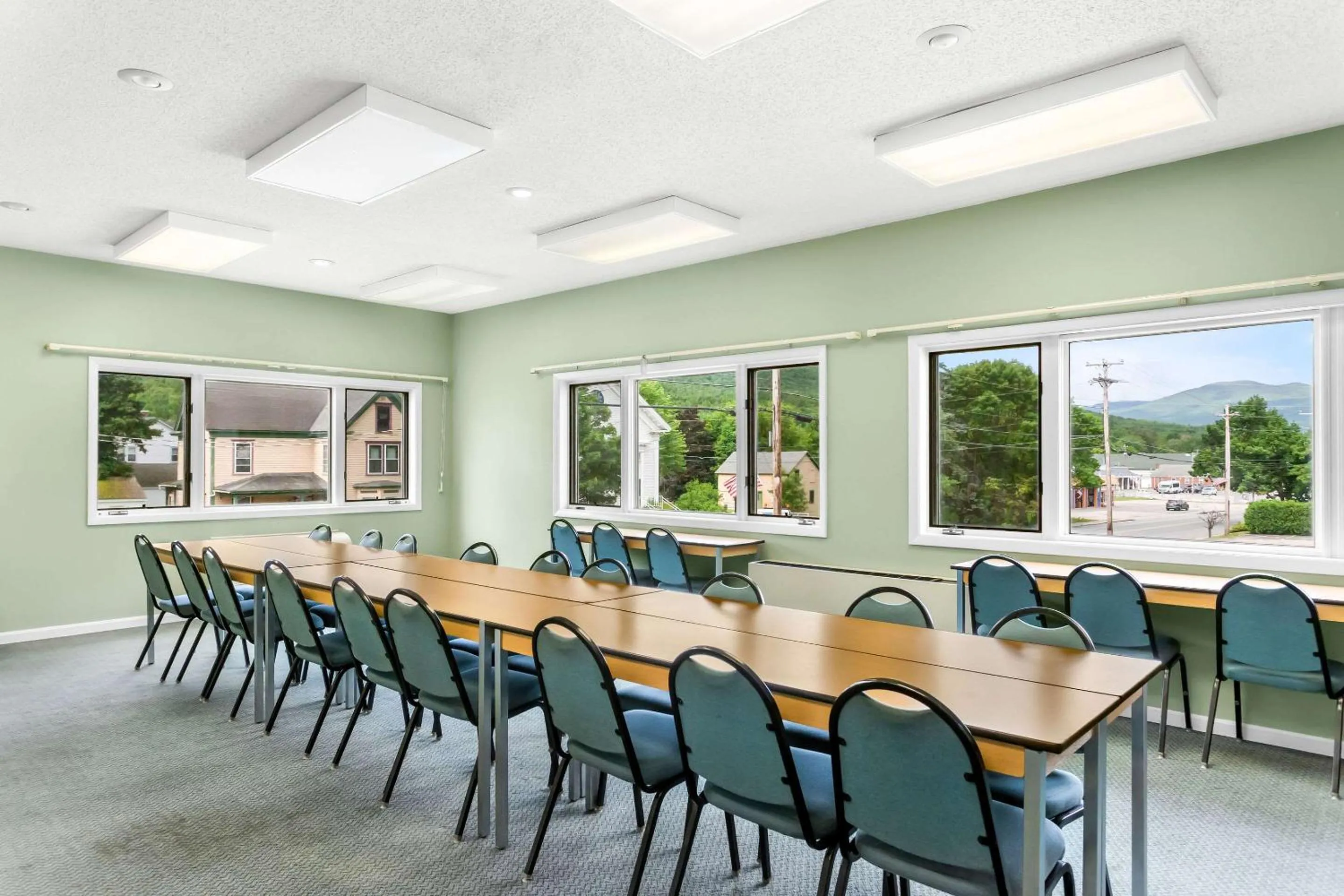 Meeting/conference room in Rodeway Inn Gorham Riverside