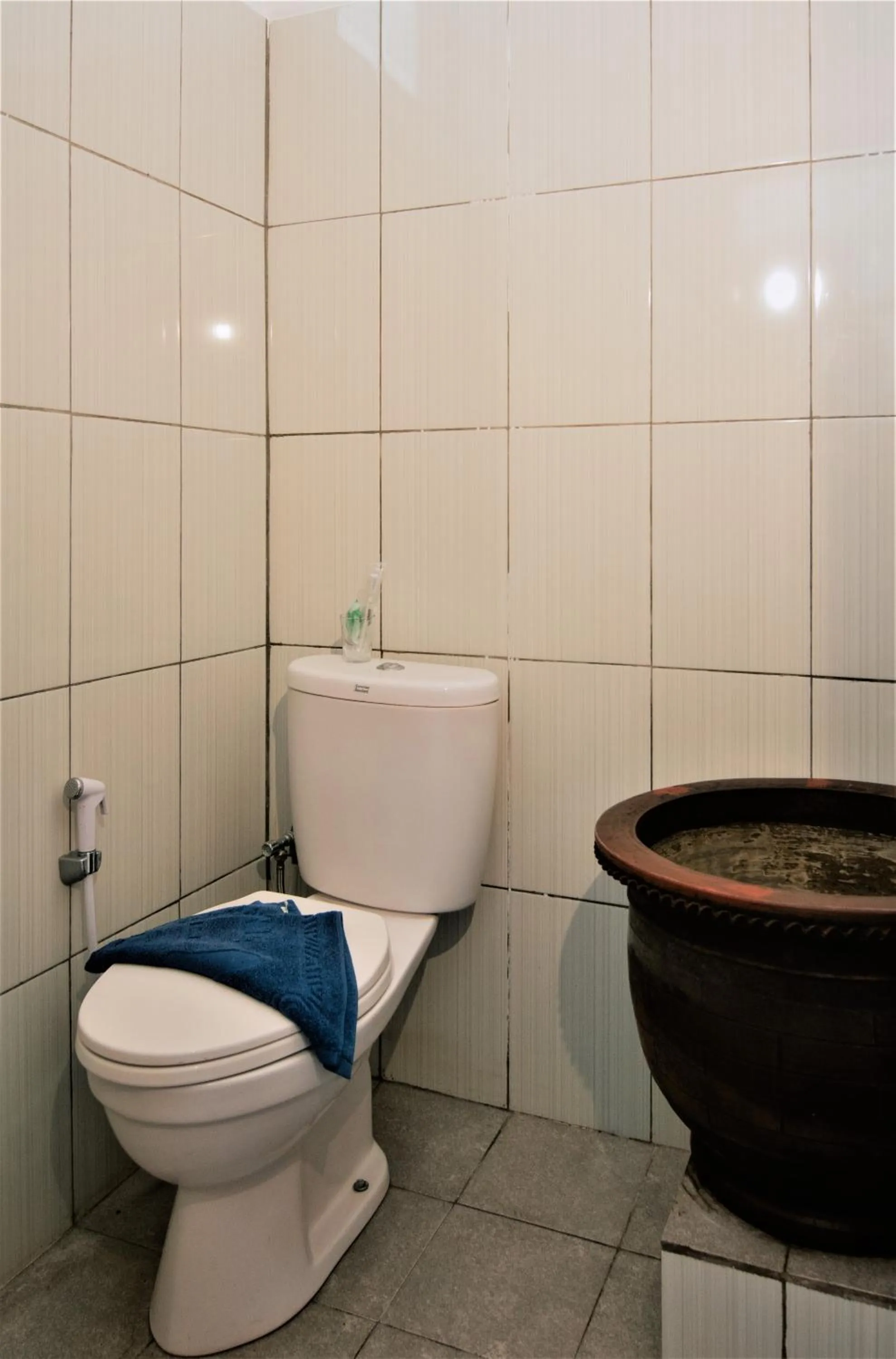 Bathroom in Indonesia Hotel Malioboro