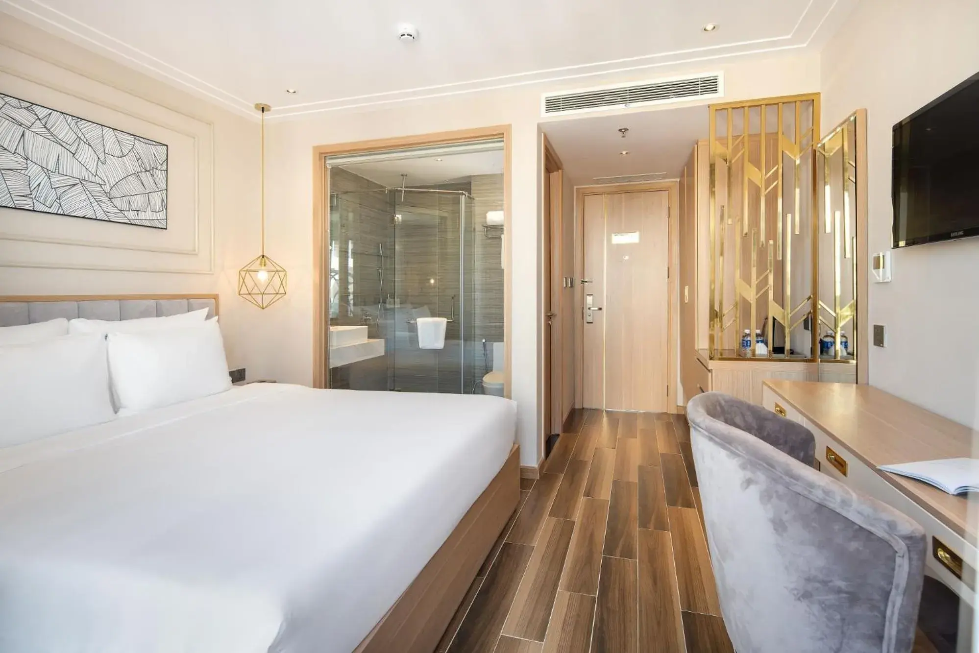 Restaurant/places to eat, Bed in Adela Boutique Hotel - Infinity Pool Restaurant/places to eat, Bed in Adela Boutique Hotel - Infinity Pool