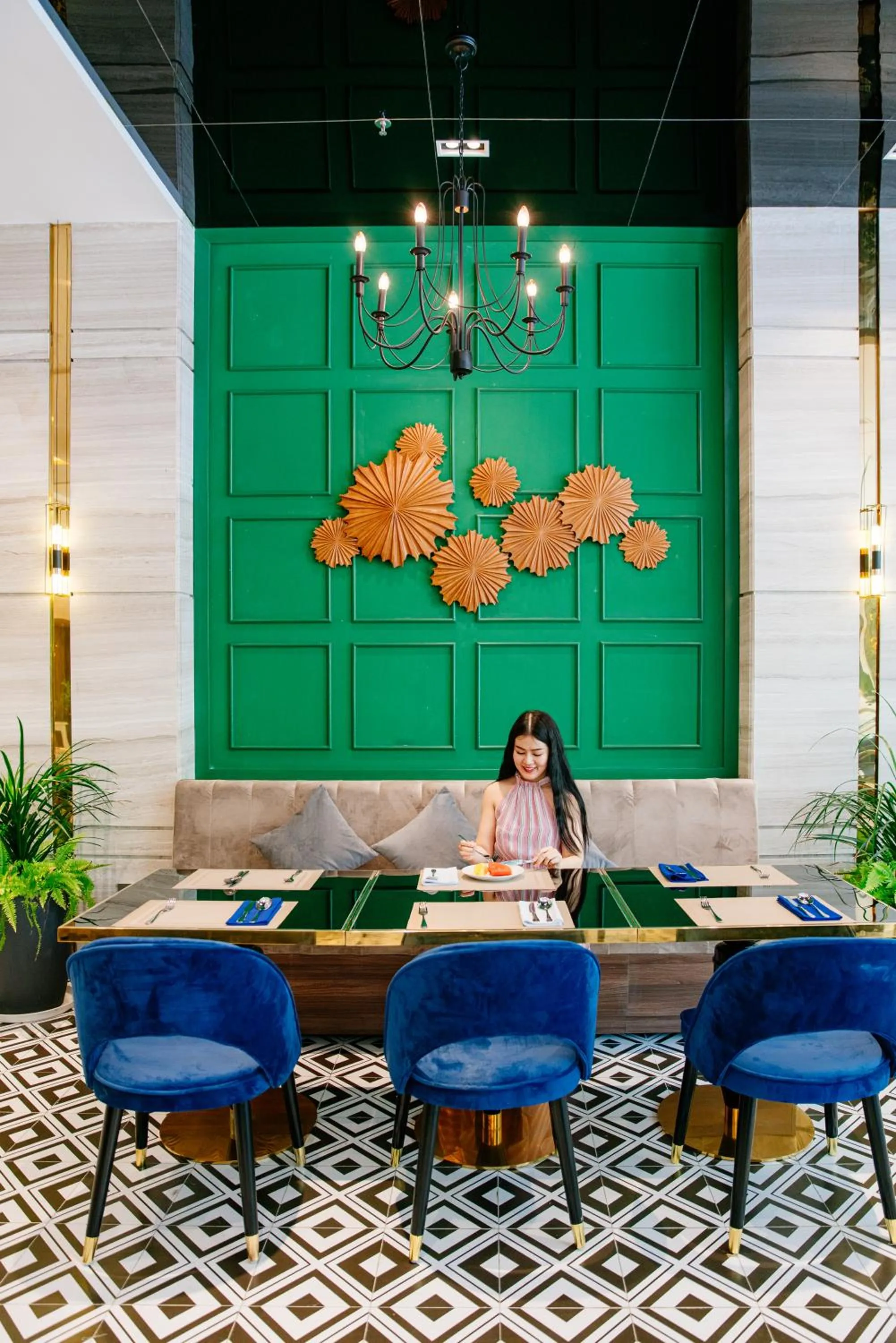 Restaurant/places to eat in Adela Boutique Hotel - Infinity Pool