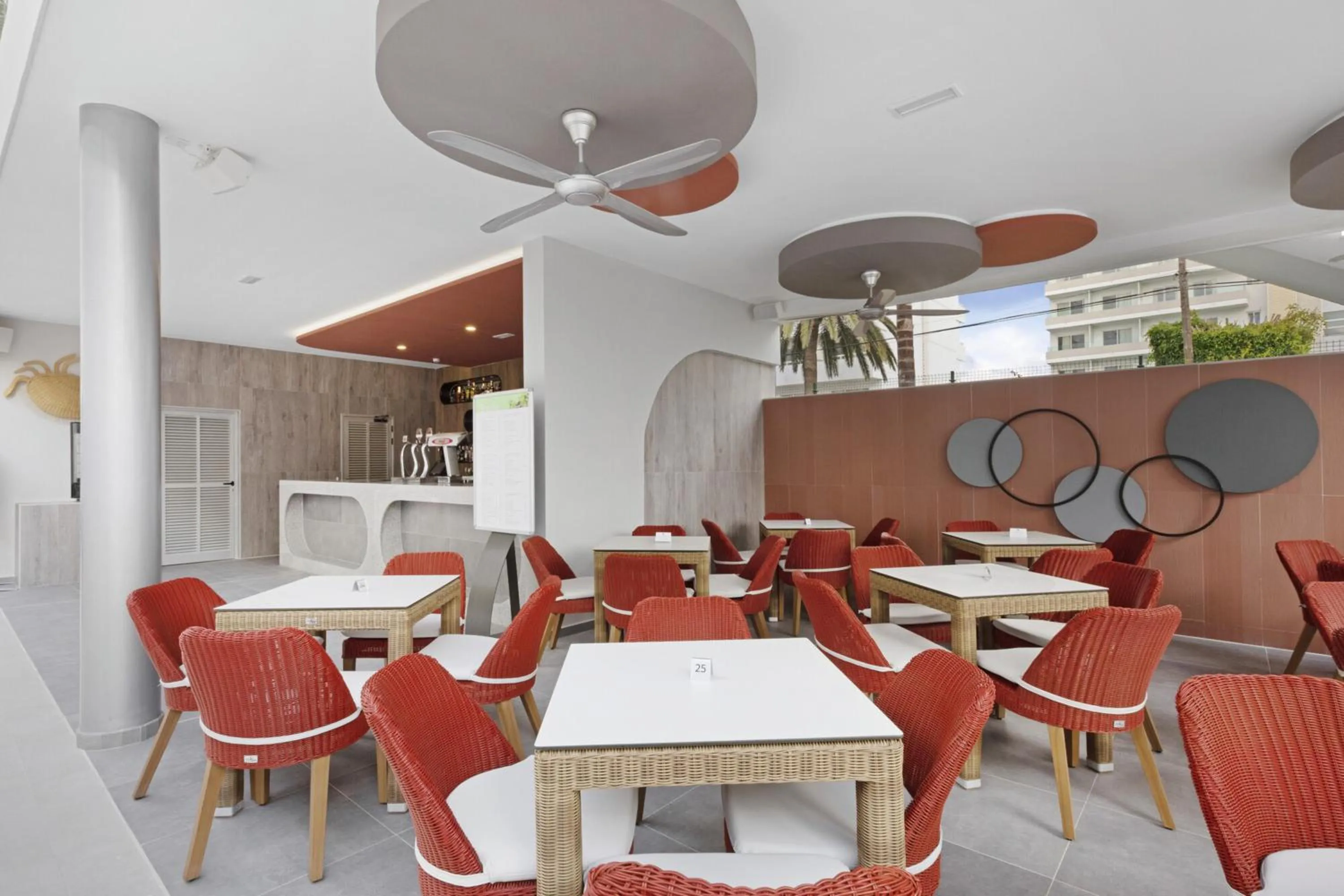 Lounge or bar in Hotel Riu Concordia