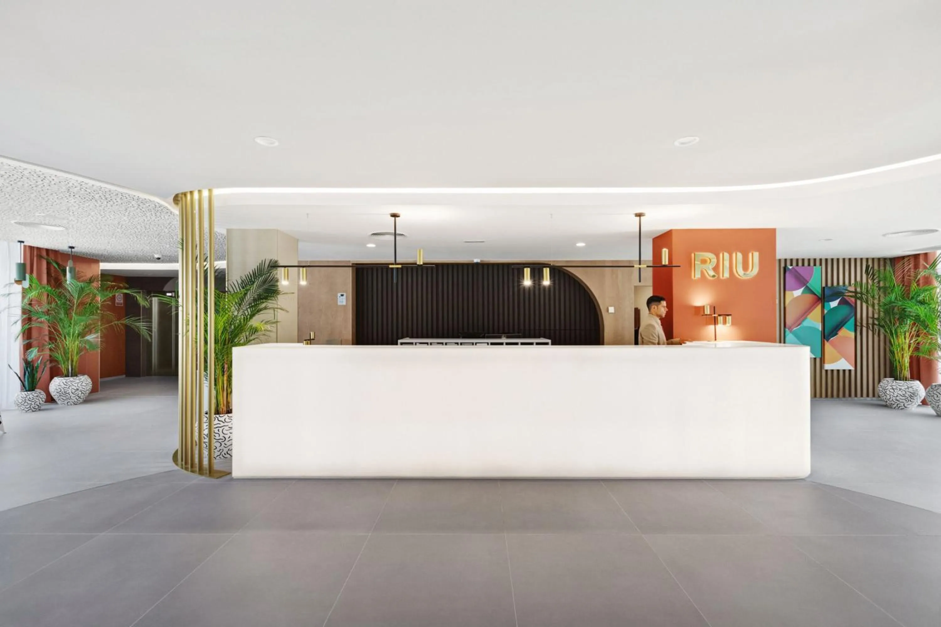 Staff in Hotel Riu Concordia