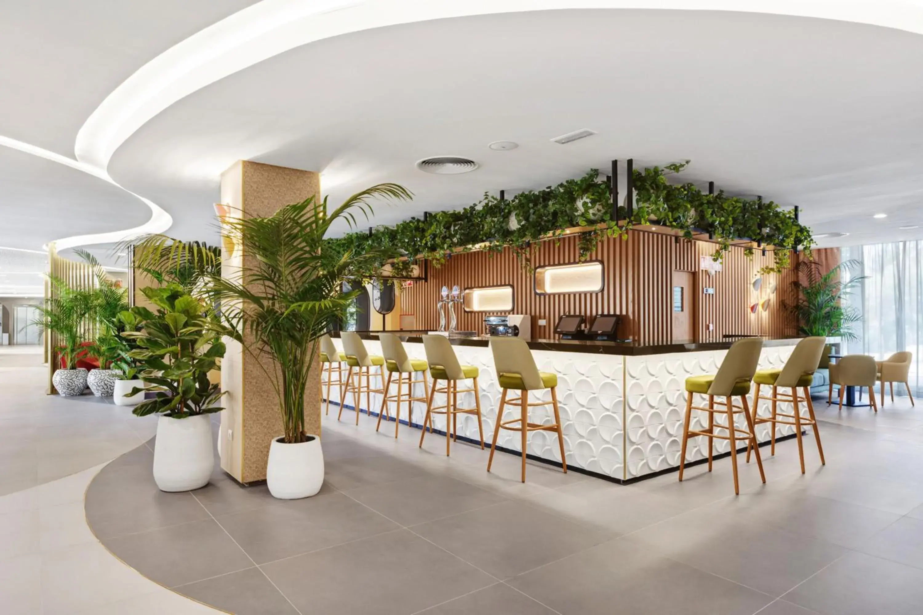 Lounge or bar in Hotel Riu Concordia Lounge or bar in Hotel Riu Concordia